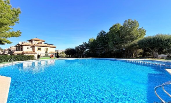 Maison de ville - Revente - Orihuela Costa -
                Las Filipinas