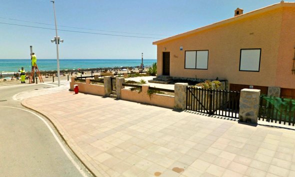 Maison de ville - Revente - Torrevieja -
                La Mata