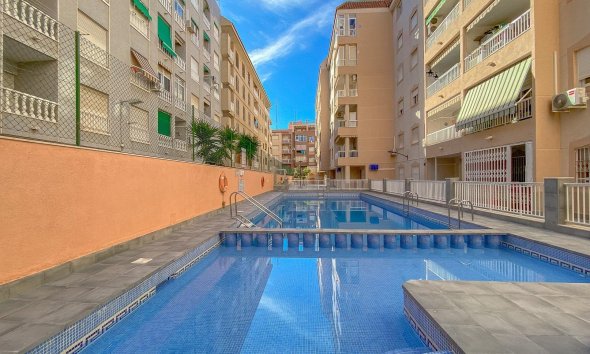 Mansardă - Revânzare - Torrevieja -
                El Acequión - Los Náufragos