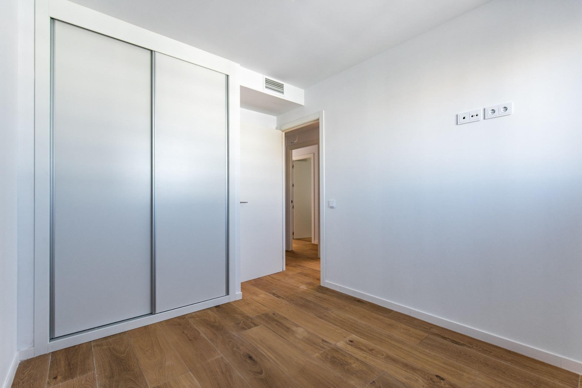 Neue Gebäude - Penthouse -
Alicante - Benalua