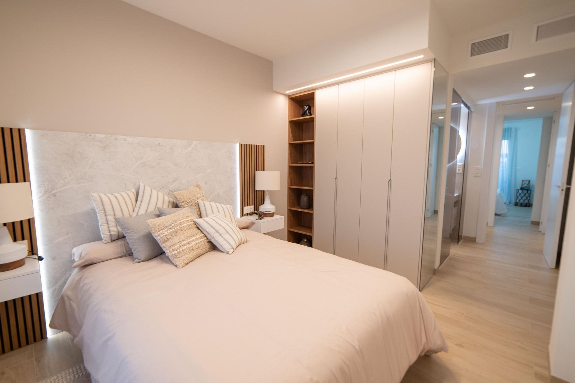 Neue Gebäude - Penthouse -
Guardamar del Segura - El Raso