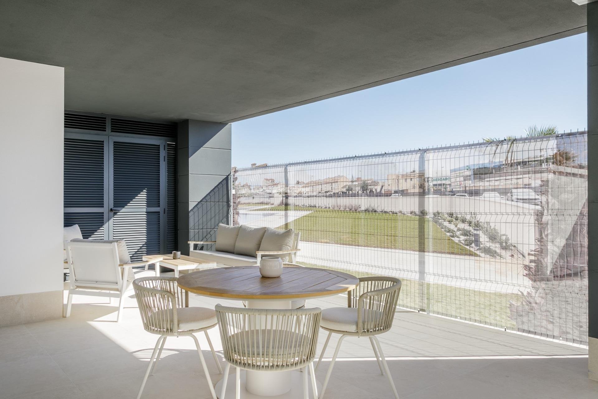 Neue Gebäude - Penthouse -
Torrevieja - Torreblanca
