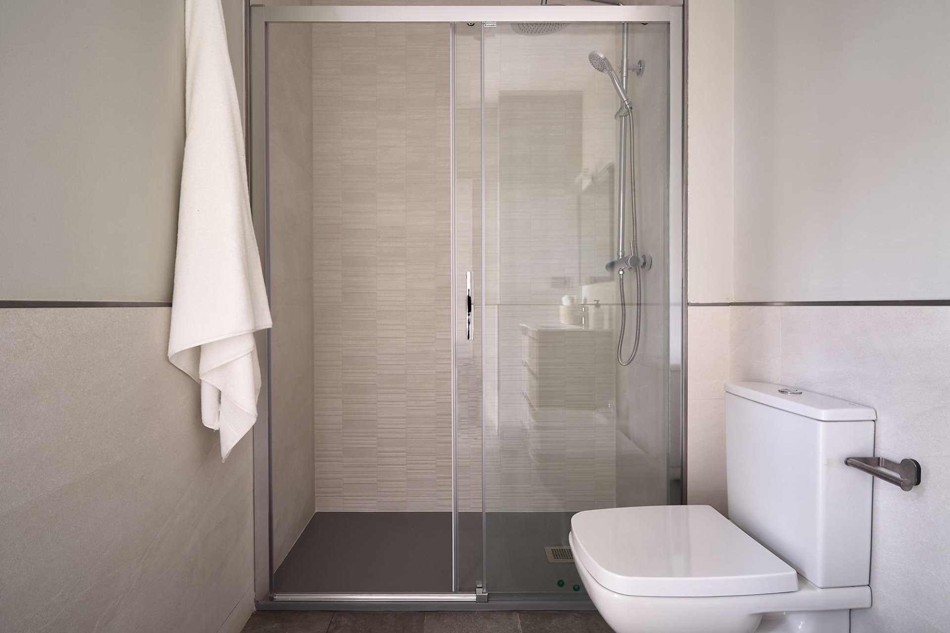 Neue Gebäude - Penthouse -
Vera - El Playazo