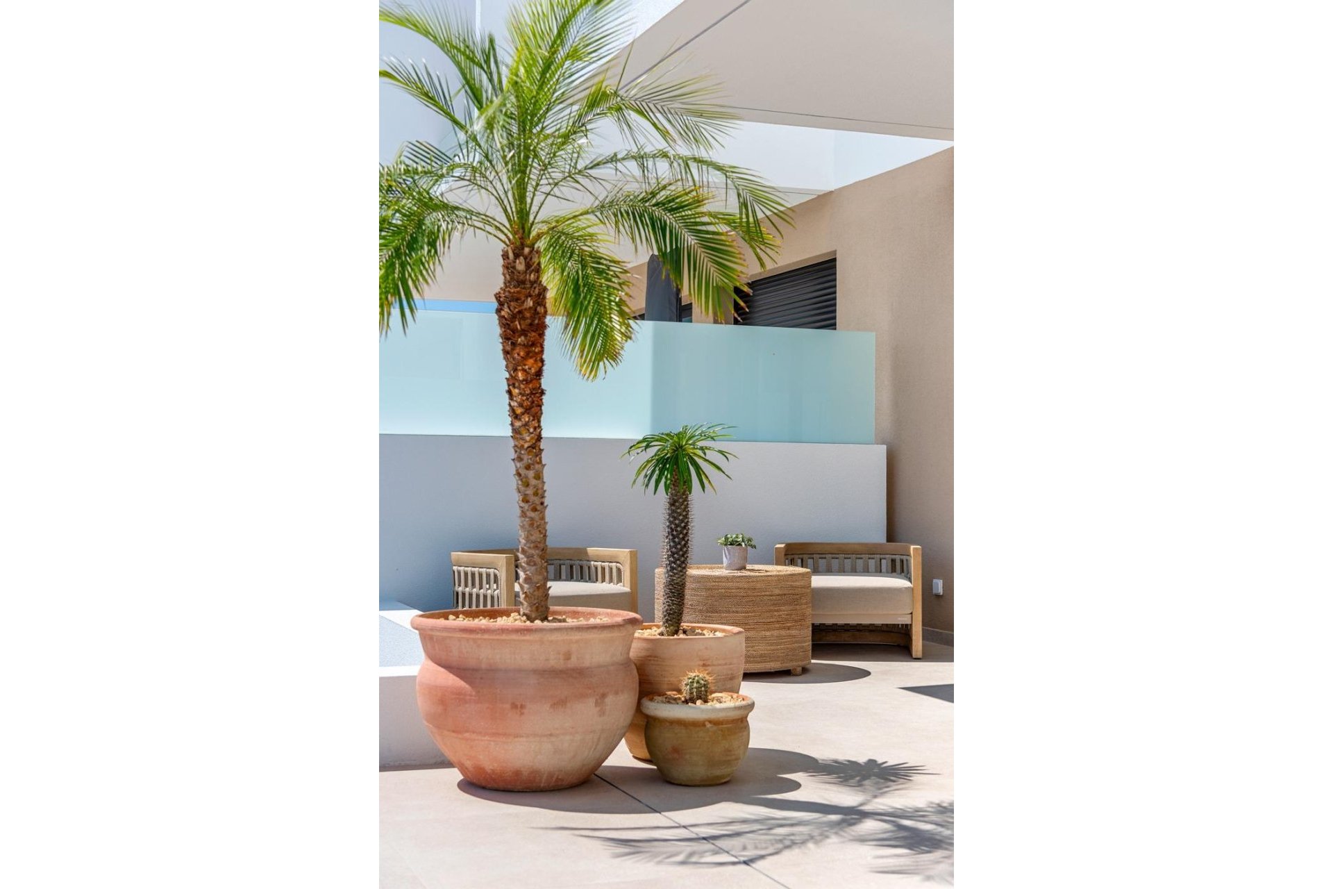 Neue Gebäude - Stadthaus -
Dolores - Sector 3