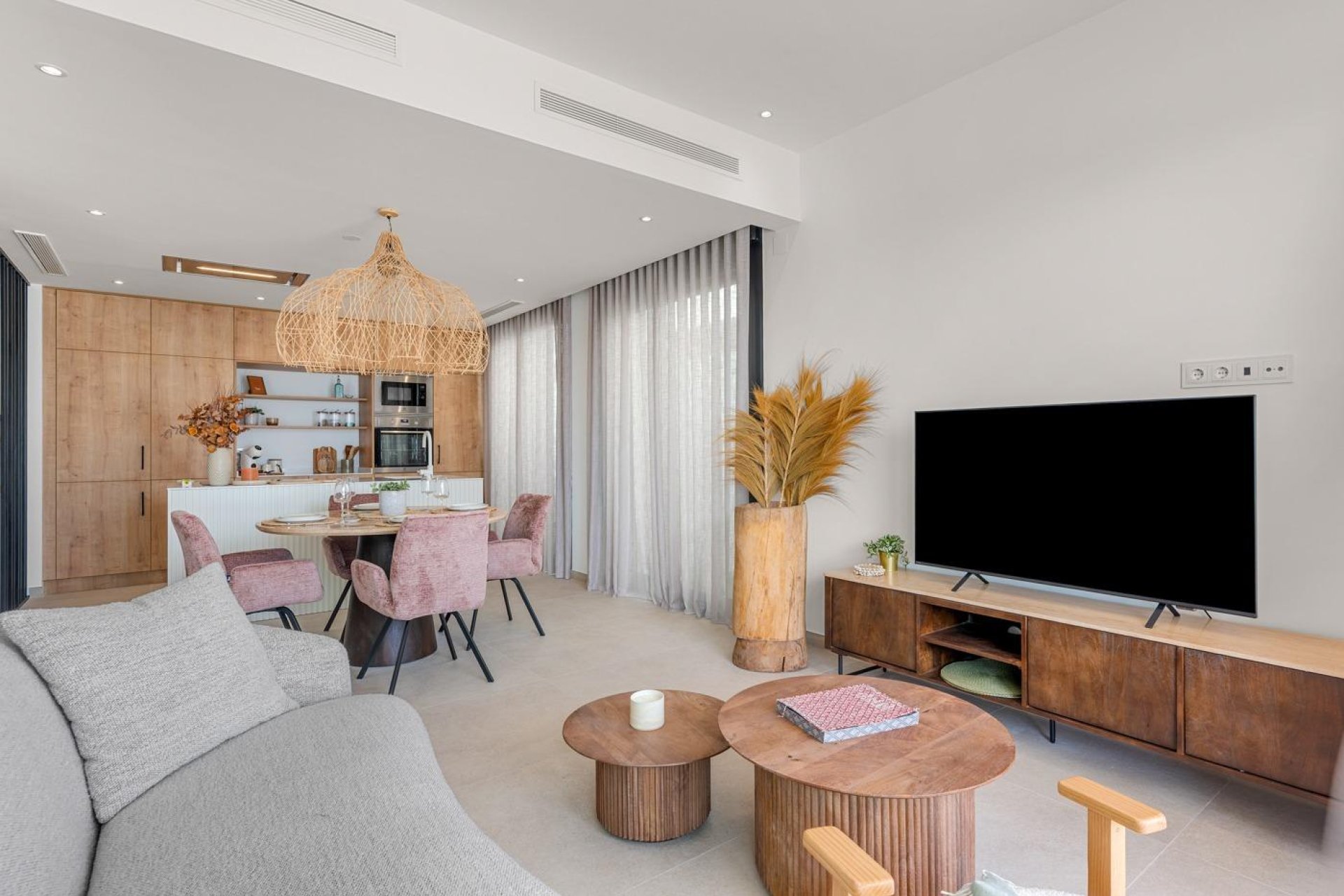 Neue Gebäude - Stadthaus -
Dolores - Sector 3