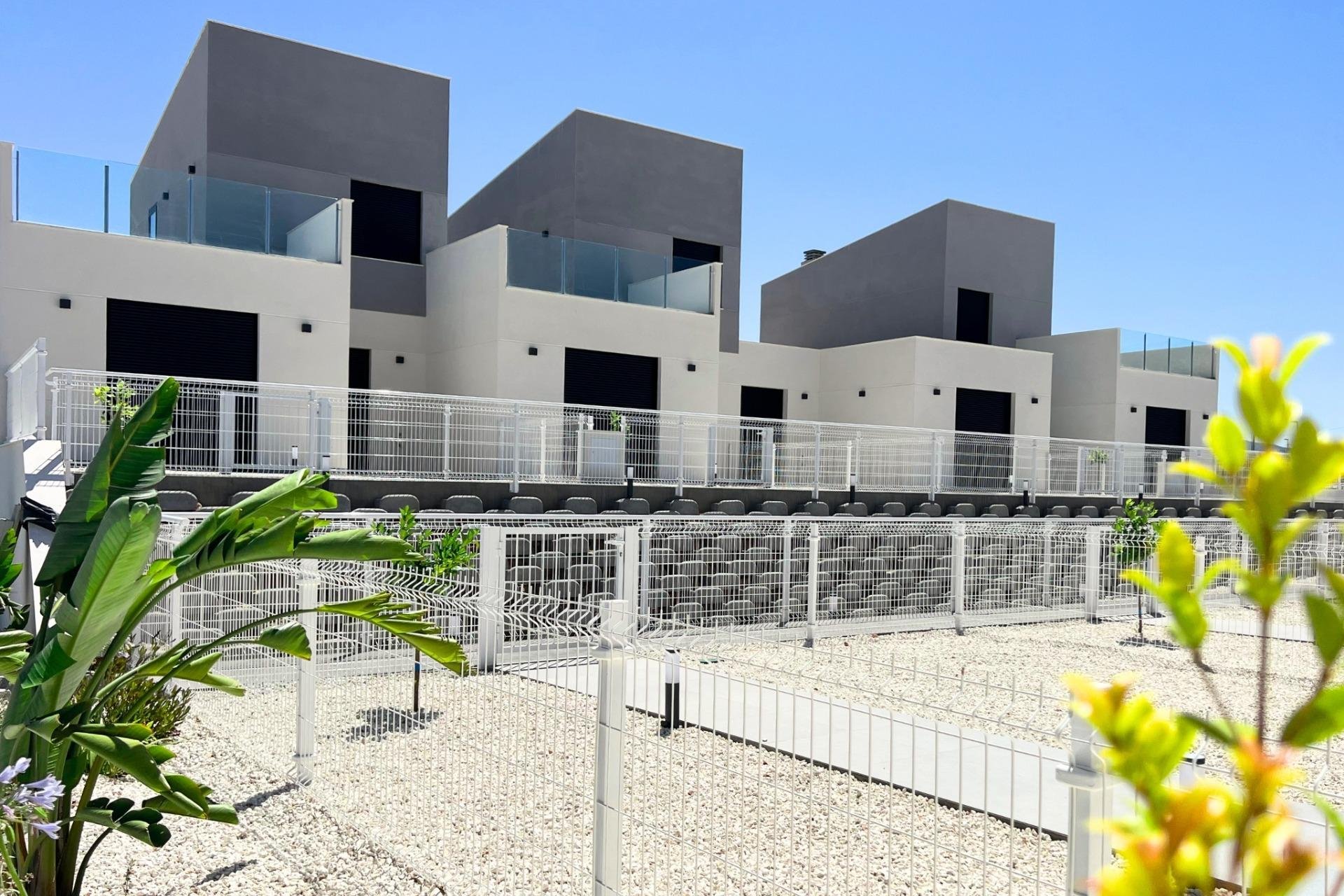 Neue Gebäude - Town House -
Baños y Mendigo - Altaona Golf