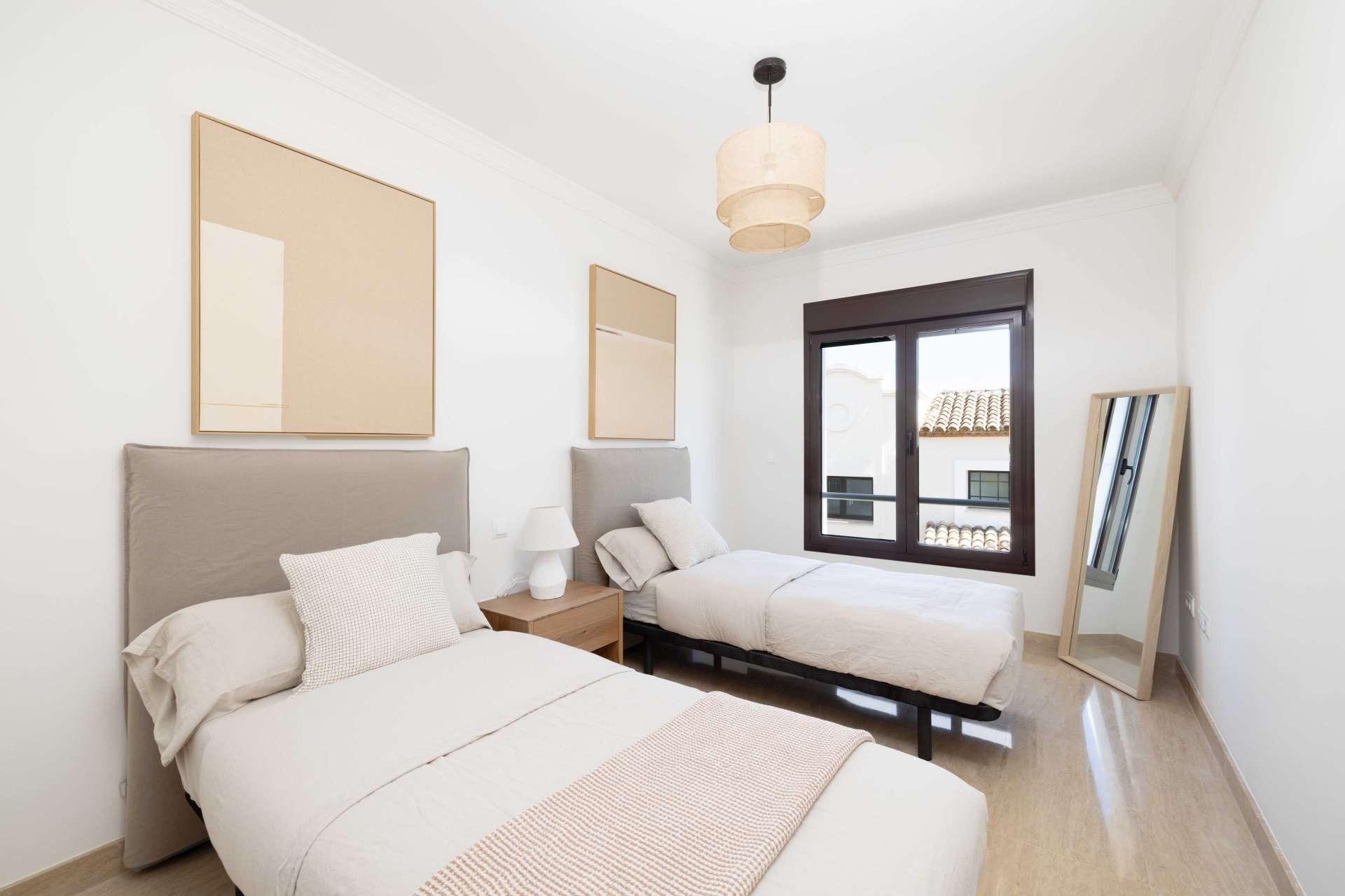 Neue Gebäude - Town House -
Estepona - Azata Golf
