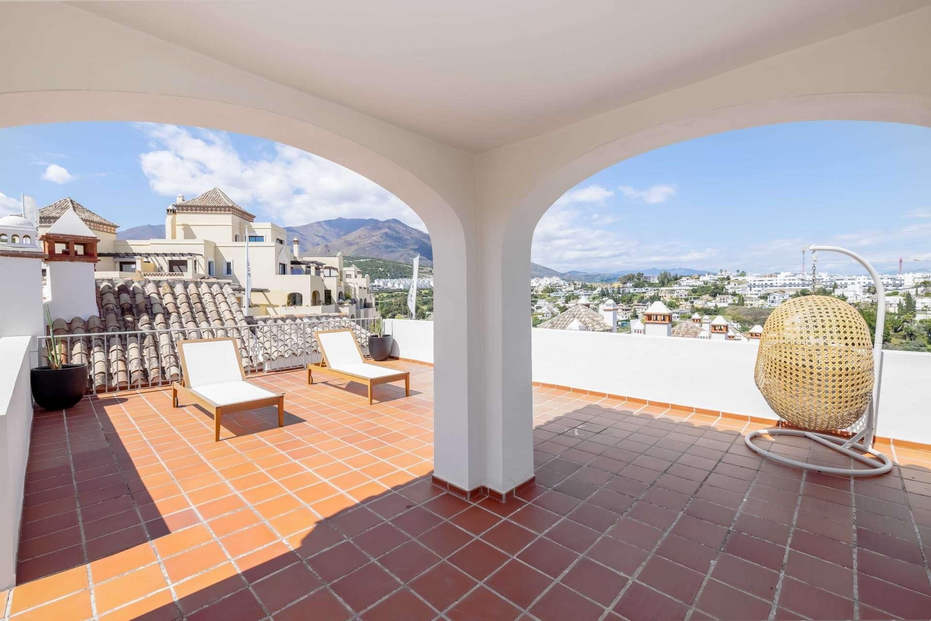 Neue Gebäude - Town House -
Estepona - Azata Golf