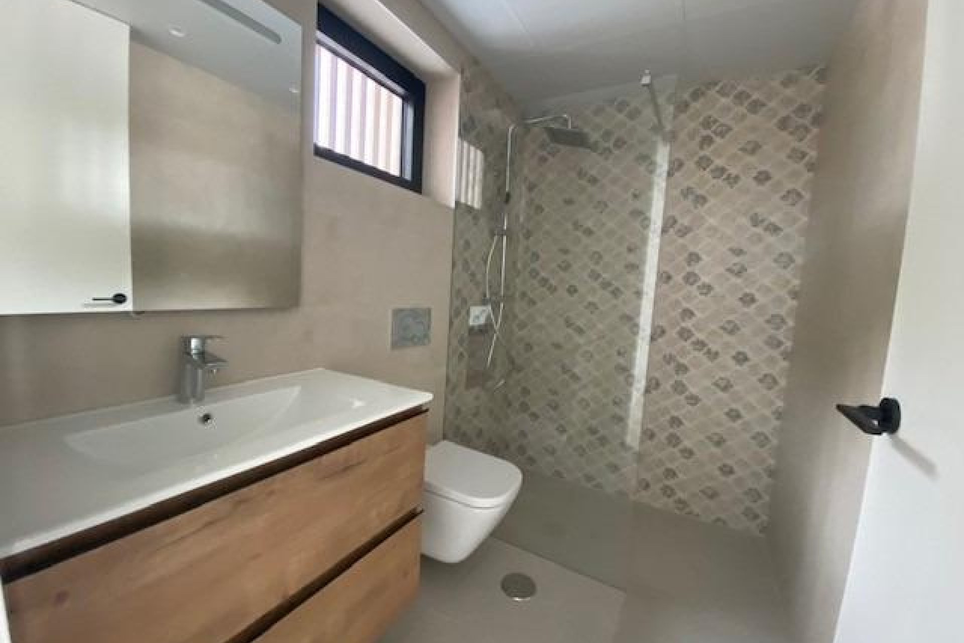 Neue Gebäude - Town House -
Orihuela Costa - Montezenia