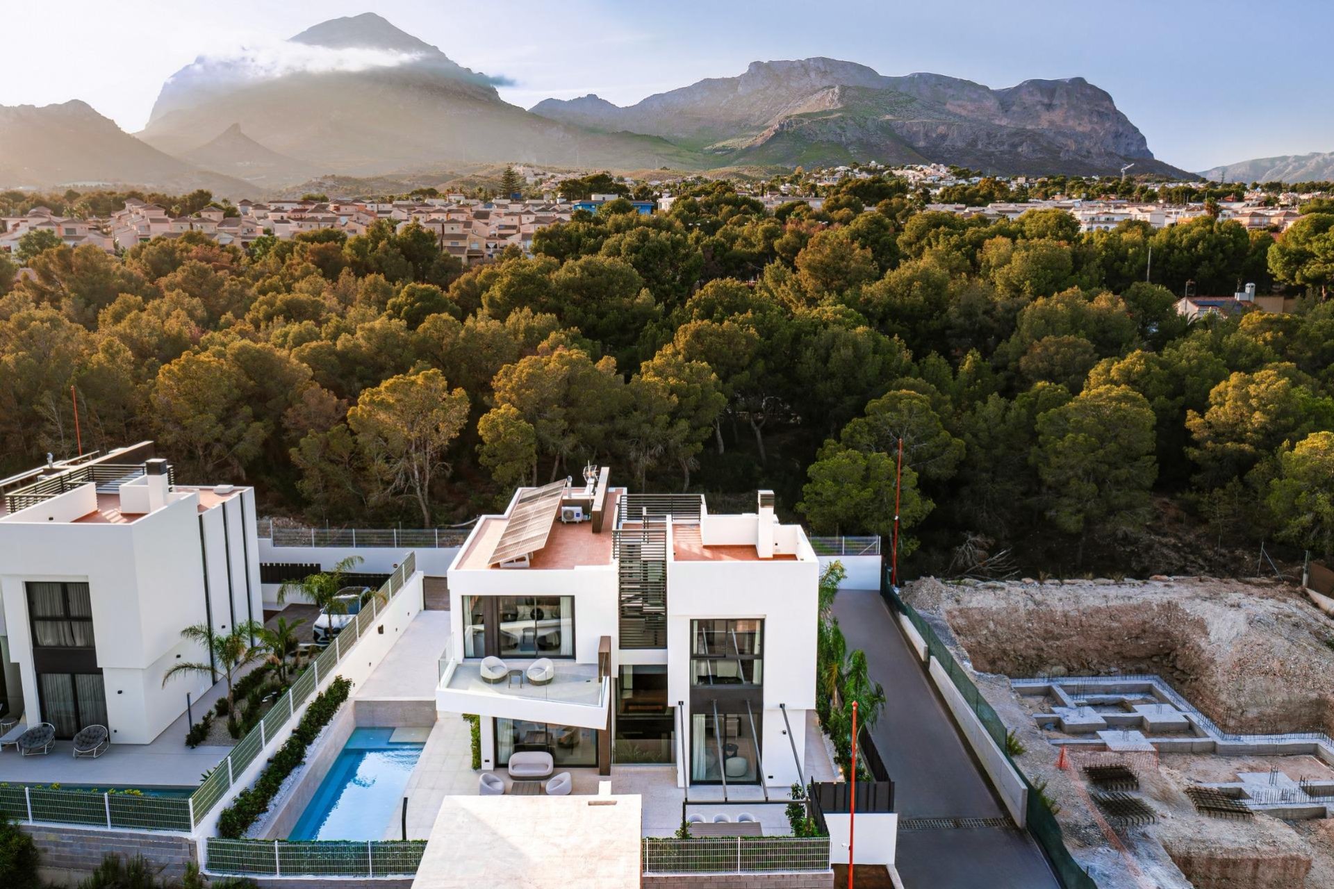 Neue Gebäude - Villa -
La Nucía - Coblanca