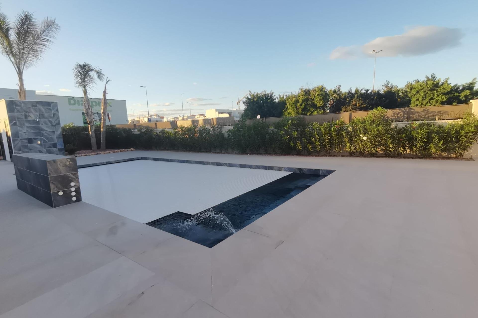Neue Gebäude - Villa -
Los Montesinos - La Herrada