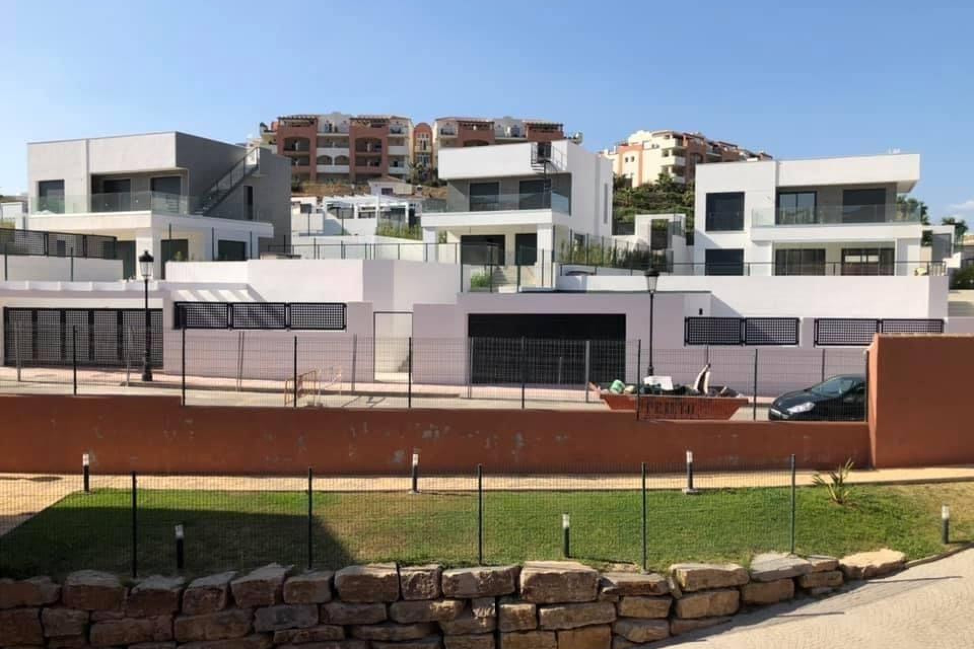 Neue Gebäude - Villa -
Manilva - La Duquesa