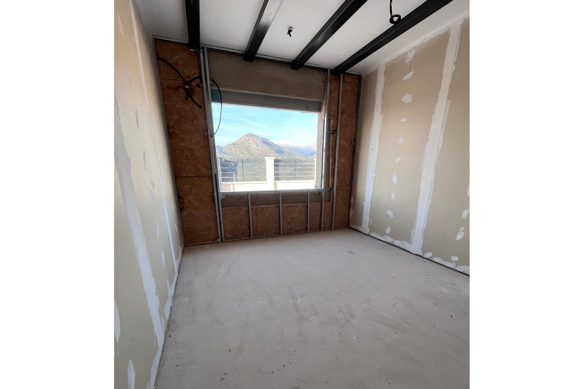 Neue Gebäude - Villa -
Penaguila - El Olivar