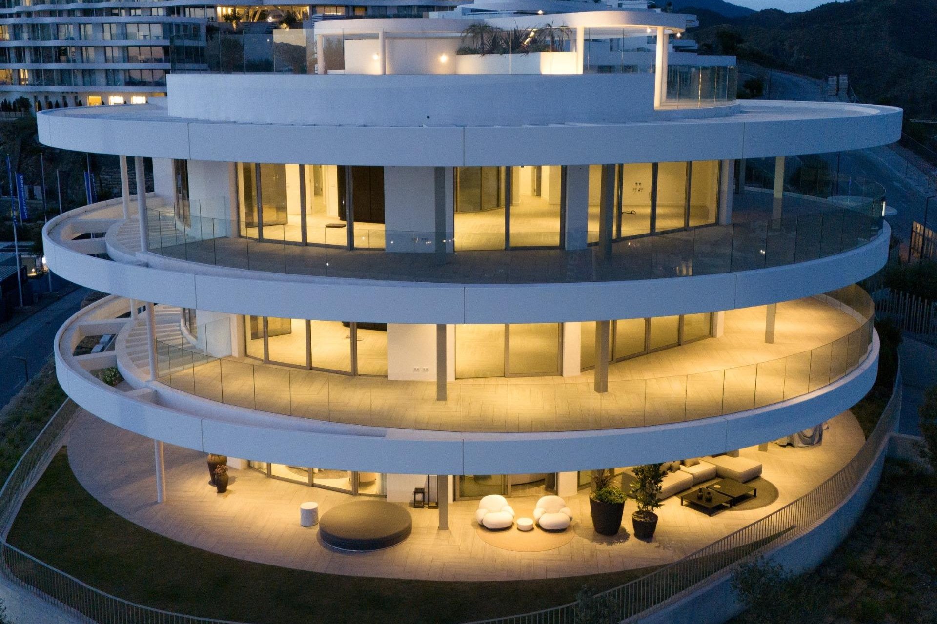 Neue Gebäude - Wohnung -
Benahavís - Las Colinas de Marbella