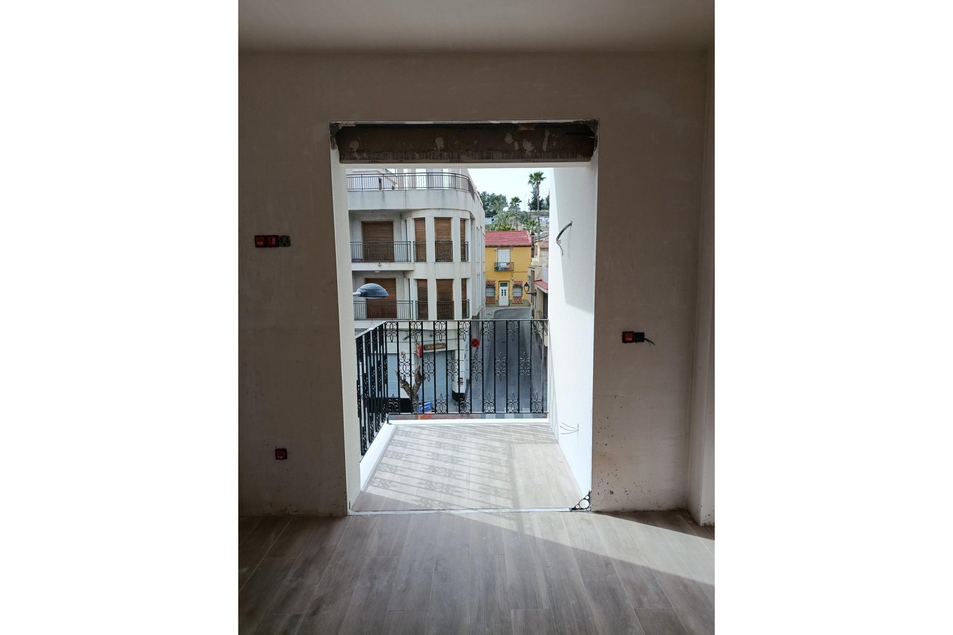 Neue Gebäude - Wohnung -
Bigastro - centro