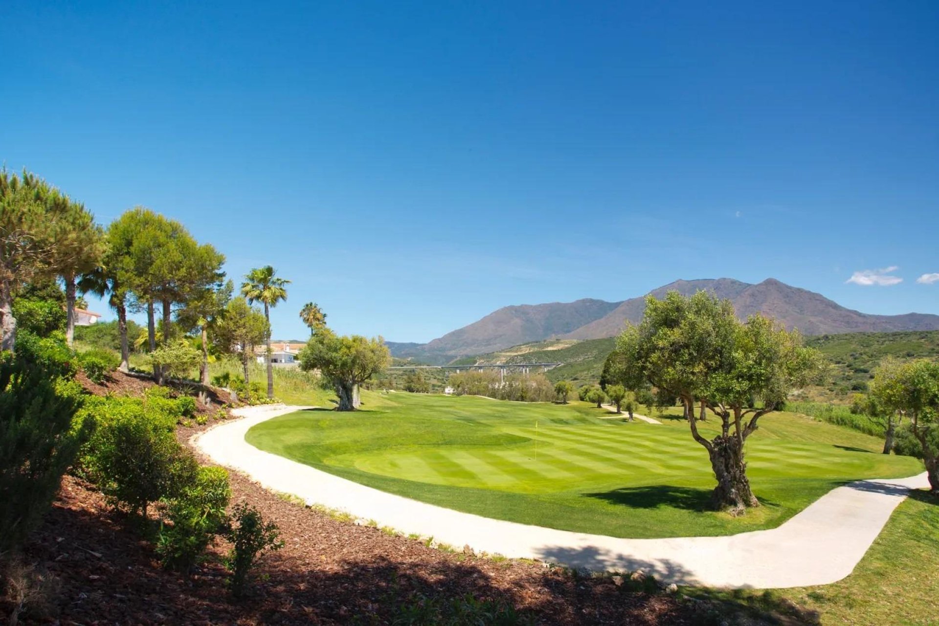 Neue Gebäude - Wohnung -
Estepona - Estepona Golf