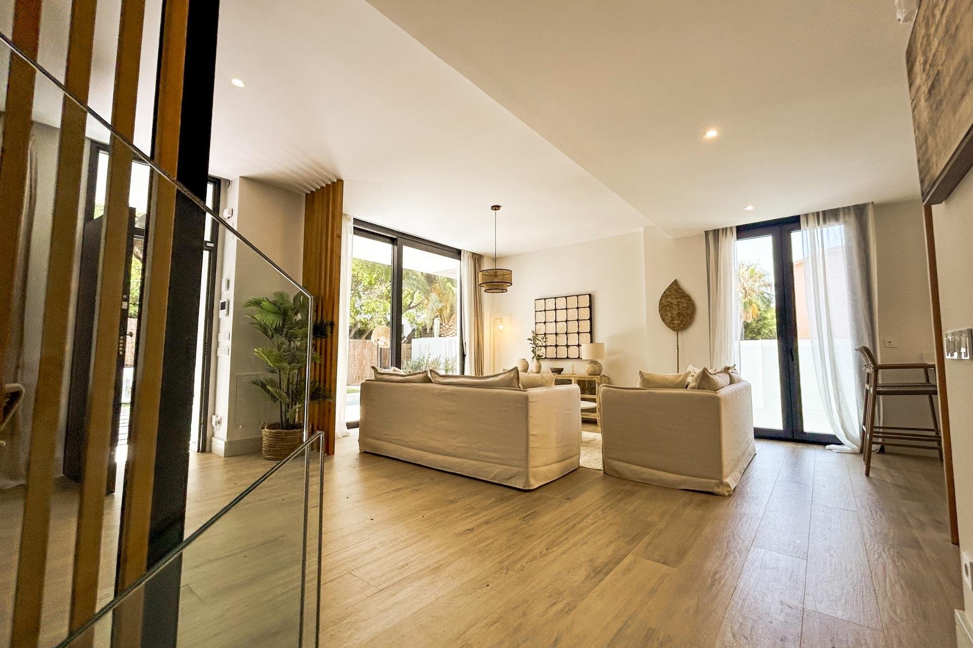 New Build - Town House -
Málaga - El Limonar