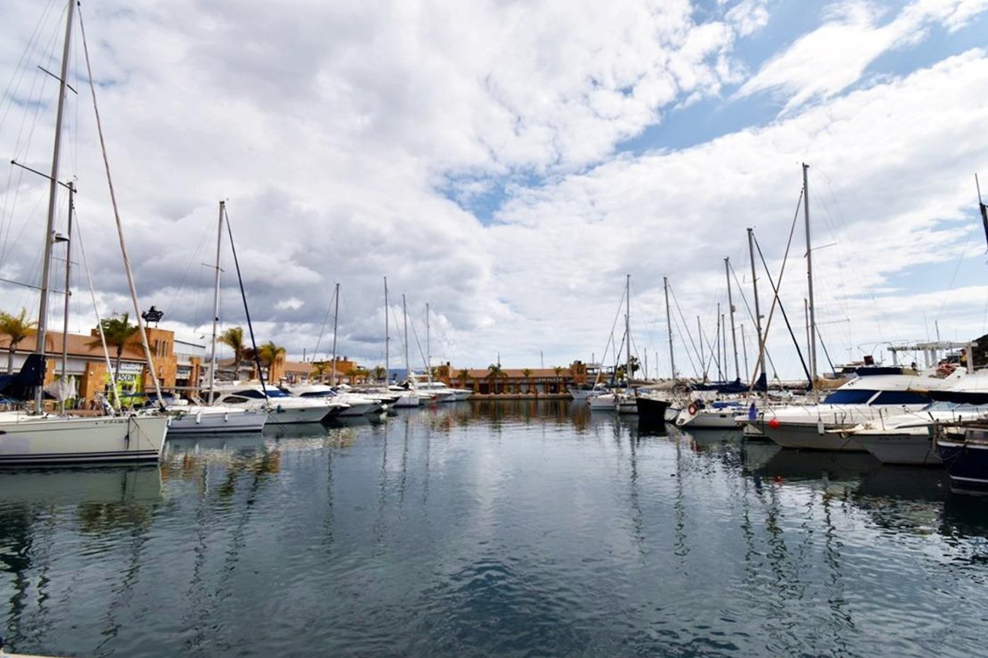 Nouvelle construction - Appartement -
Puerto de Mazarron - Playa del Puerto