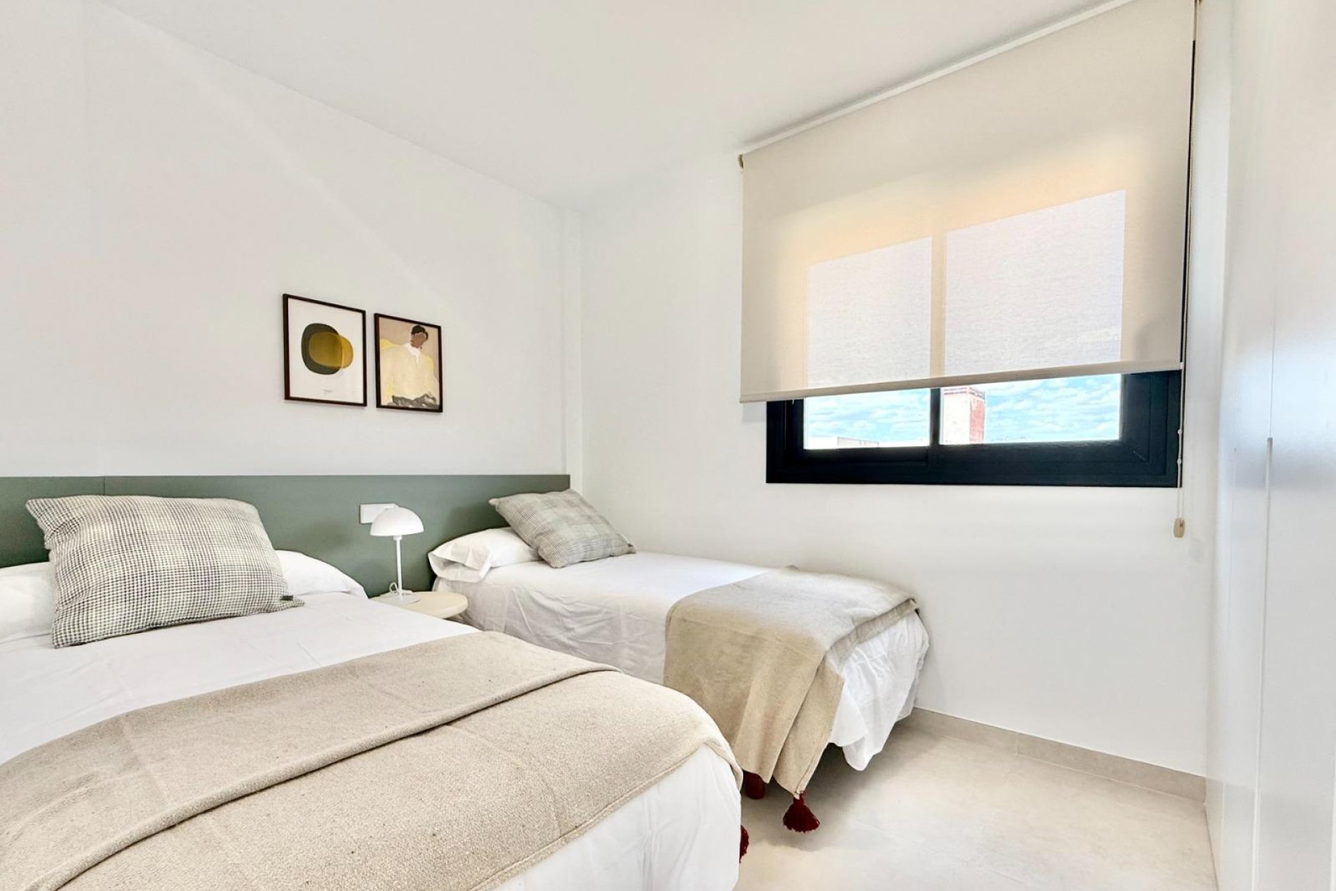 Nouvelle construction - Town House -
Cox - San Fernando