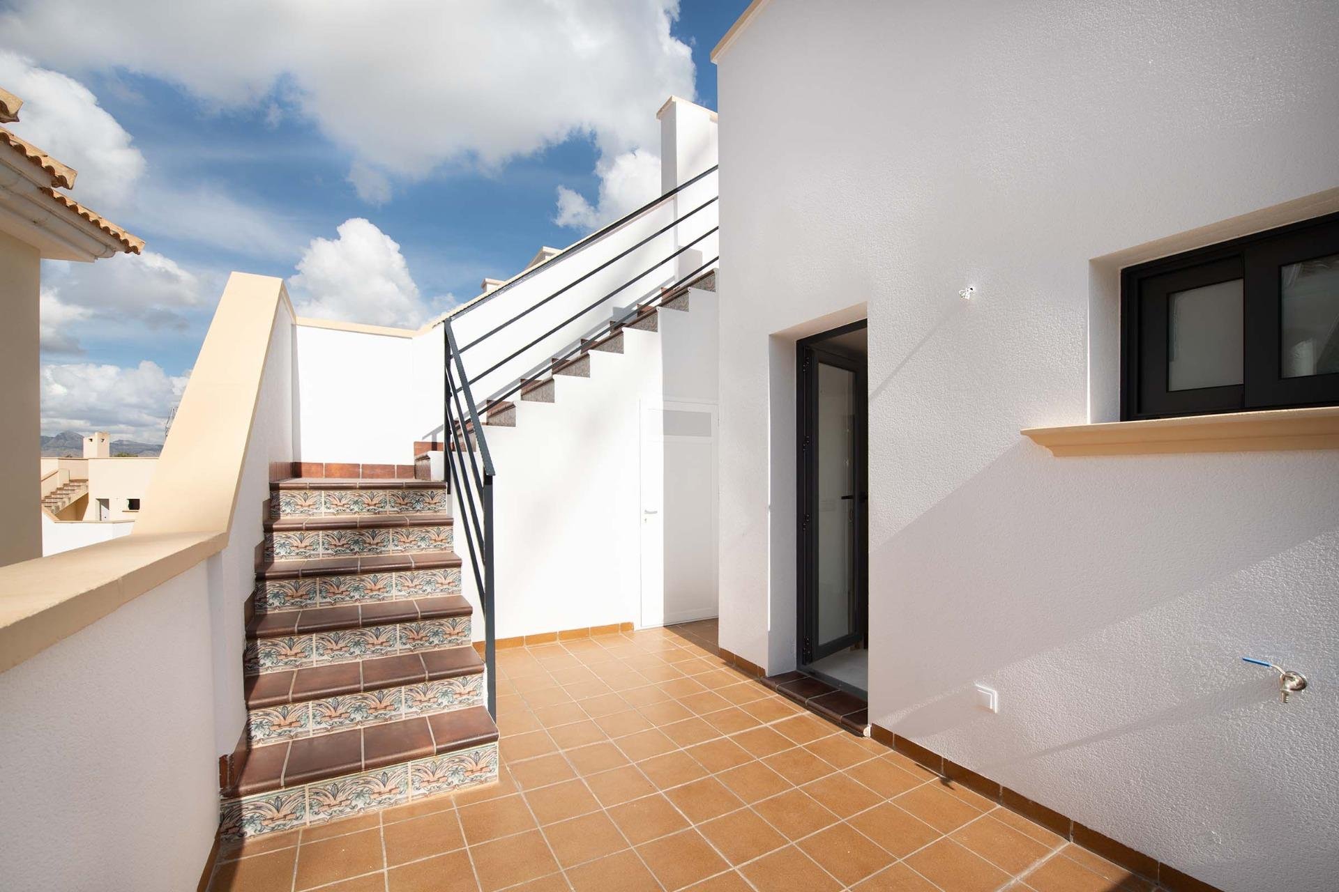 Obra nueva - Adosado -
Cox - San Fernando