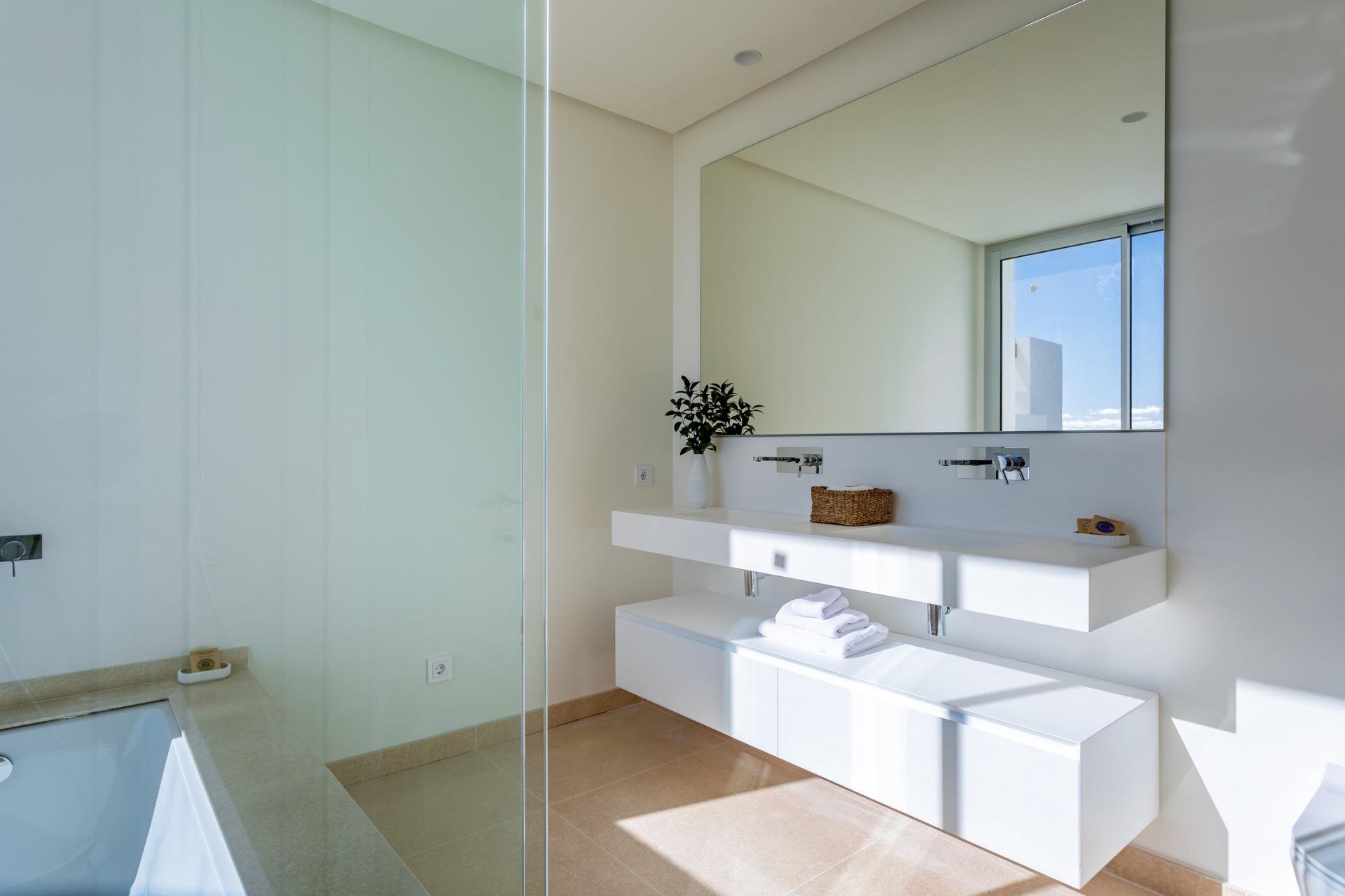 Obra nueva - Apartamento -
Benahavís - Parque Botanico