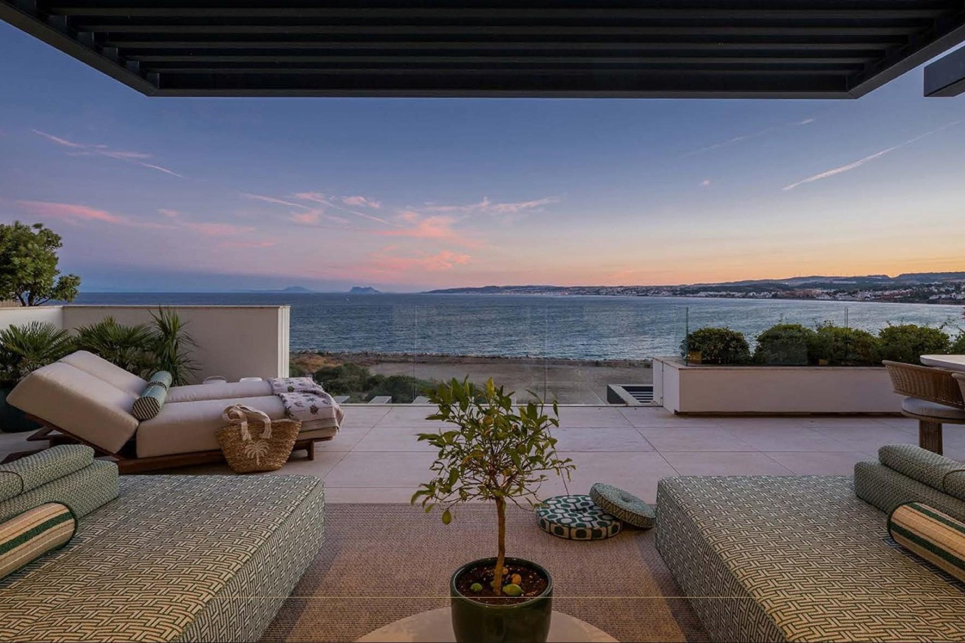 Obra nueva - Apartamento -
Estepona - Playa del Cristo