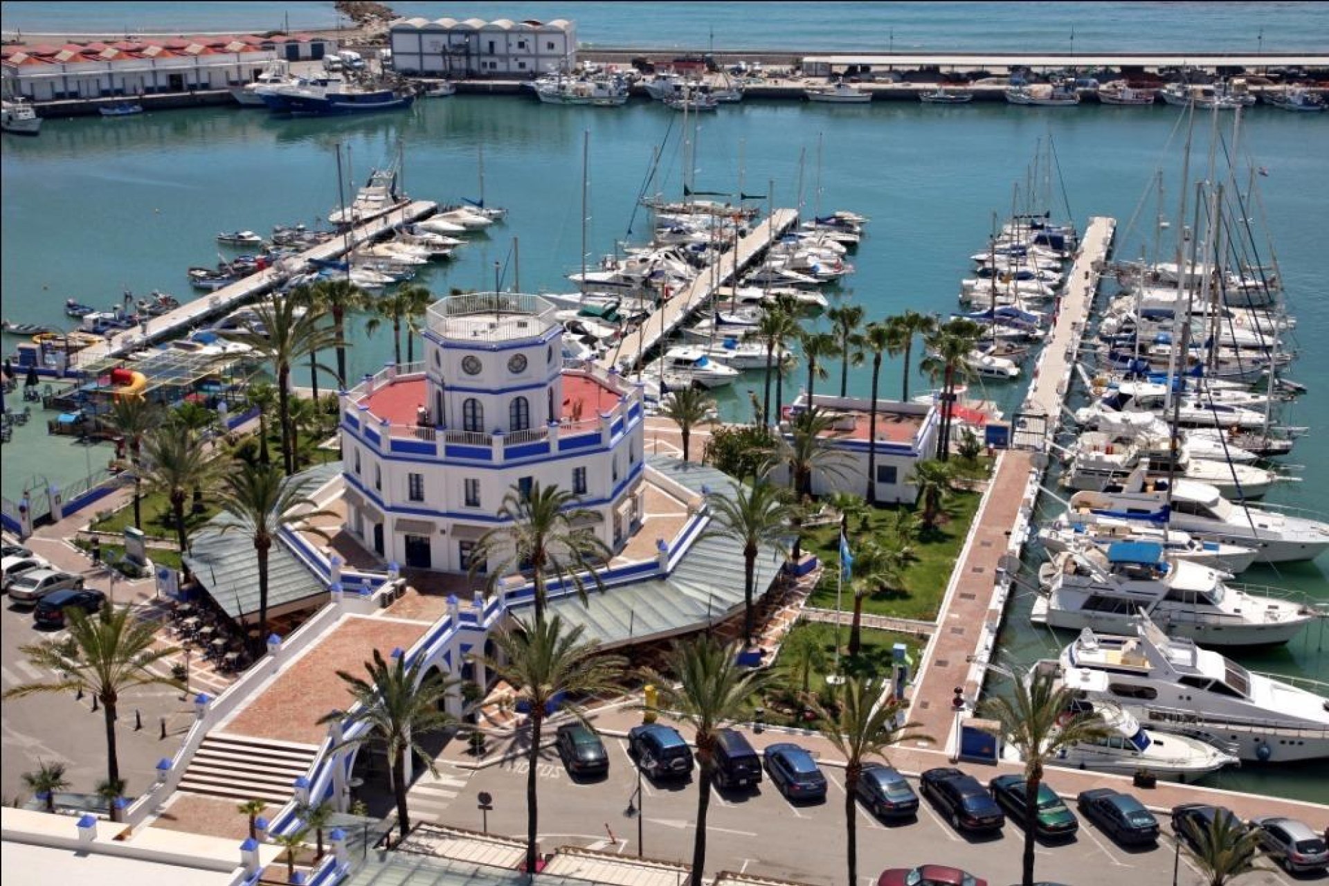 Obra nueva - Apartamento -
Estepona - Playa La Rada