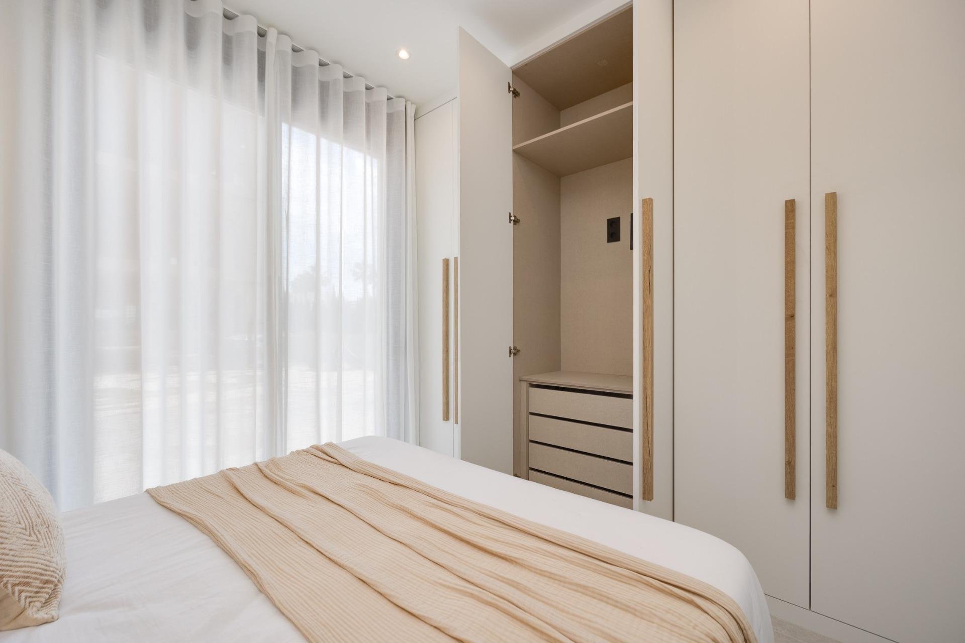 Obra nueva - Apartamento -
Guardamar del Segura - Avda del Puerto