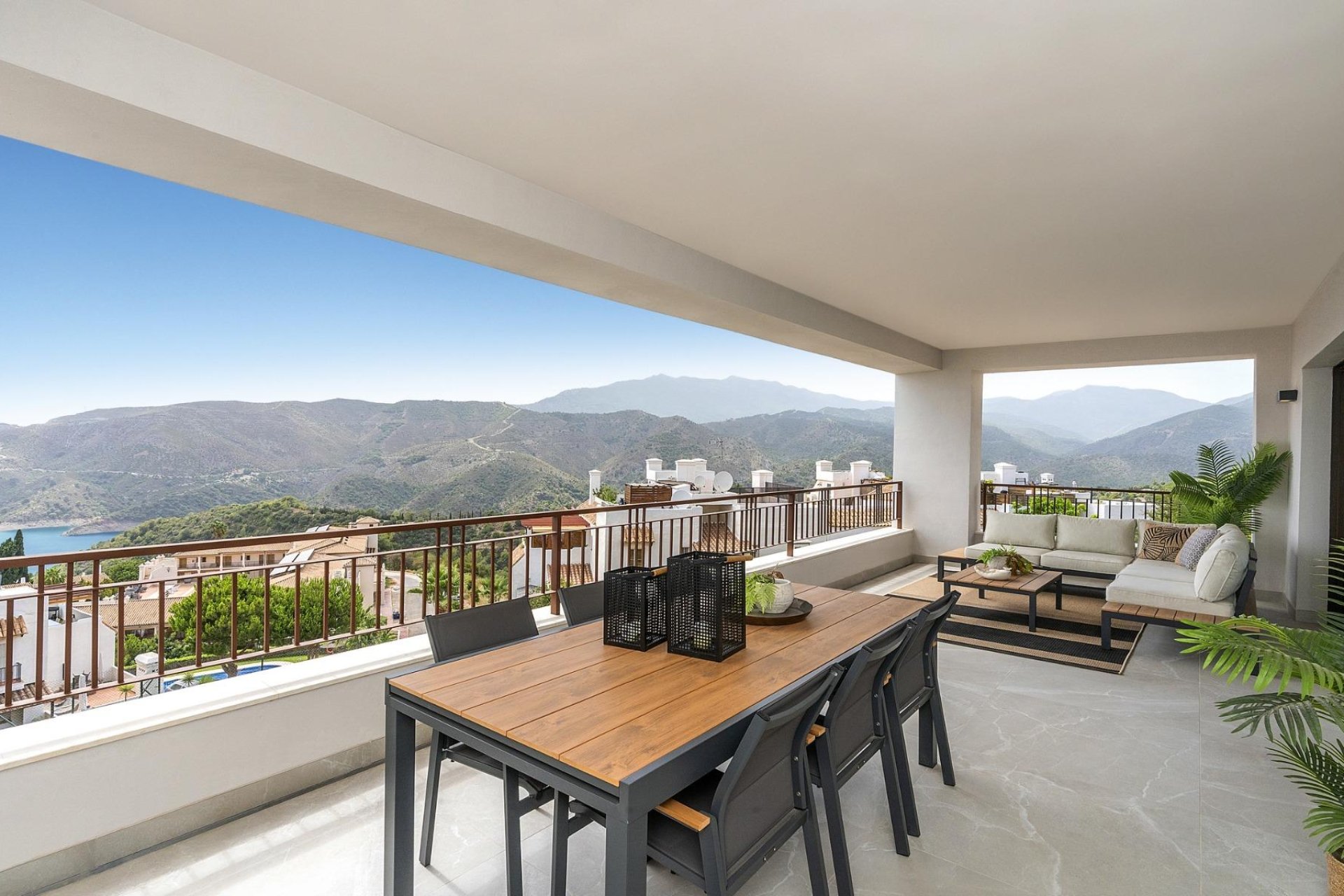 Obra nueva - Apartamento -
Istán - Cerros De Los Lagos
