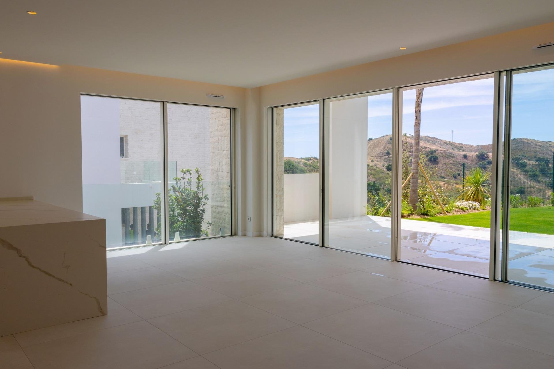 Obra nueva - Apartamento -
Ojen - El Soto De Marbella