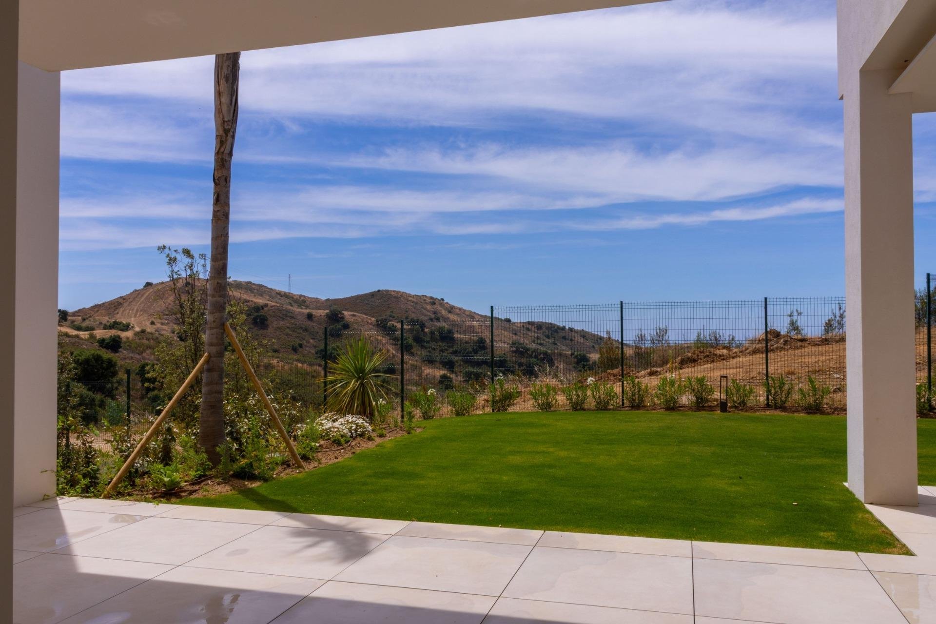 Obra nueva - Apartamento -
Ojen - El Soto De Marbella