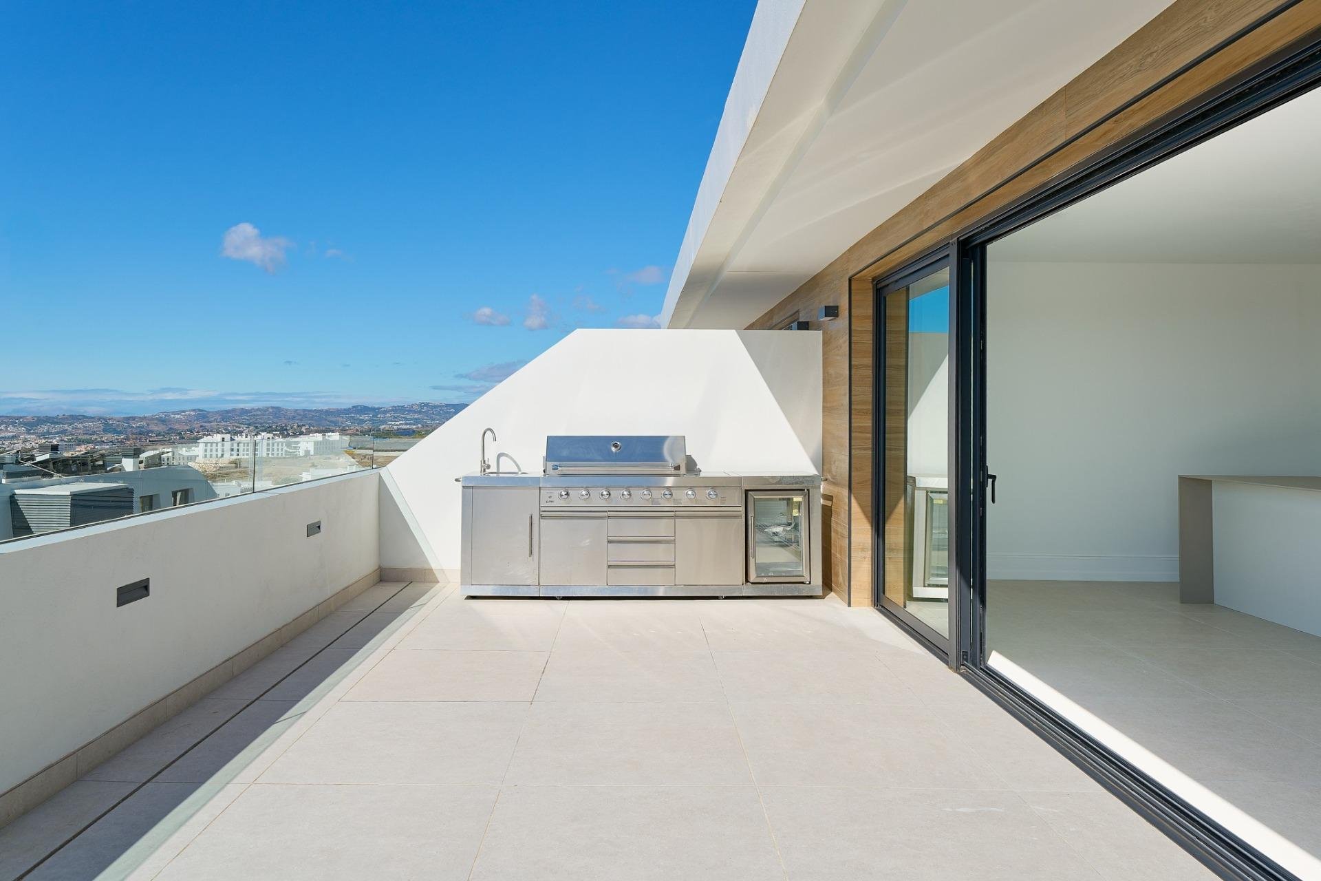 Obra nueva - Ático -
Fuengirola - Higueron