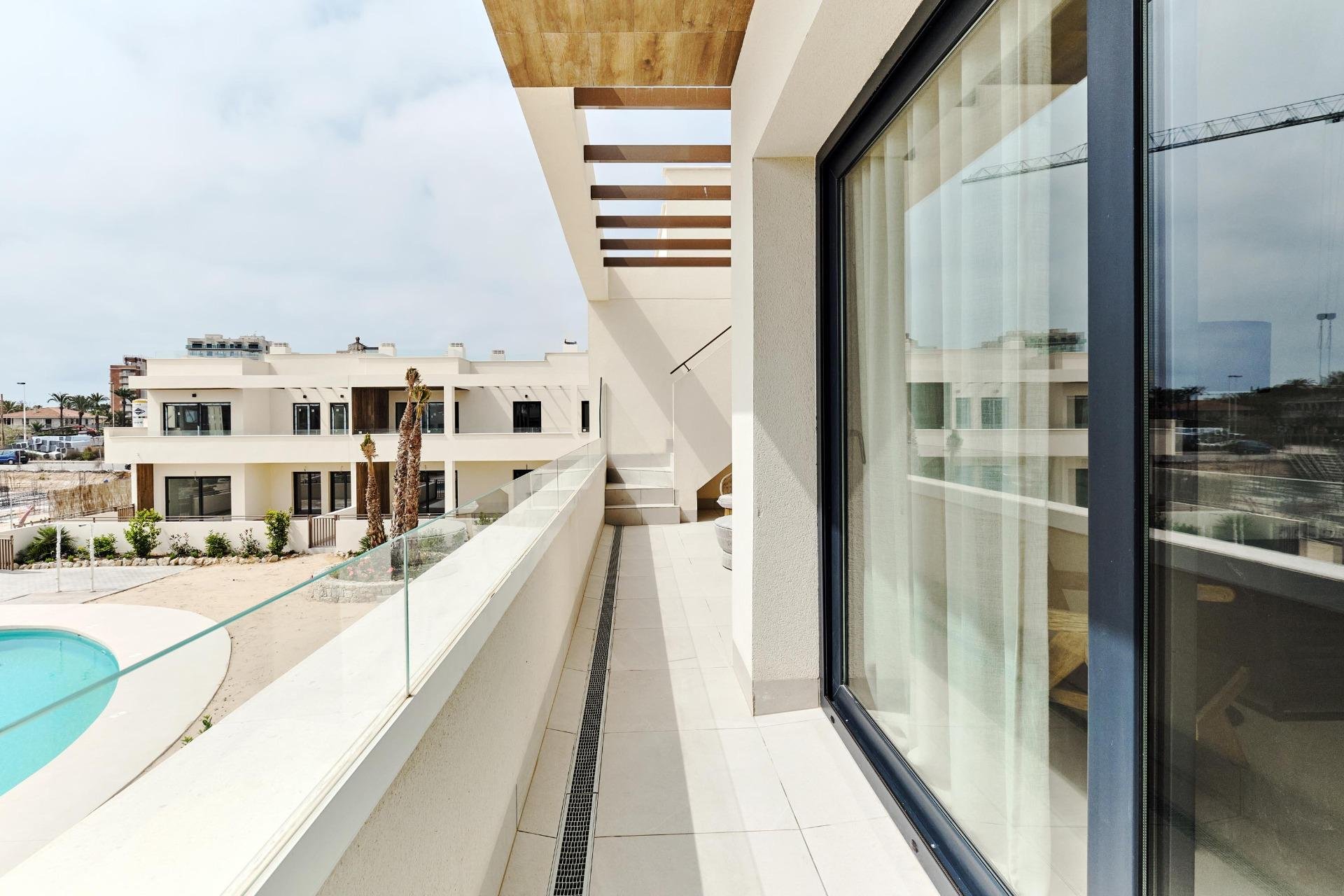 Obra nueva - Bungalow -
Torrevieja - Villa Amalia