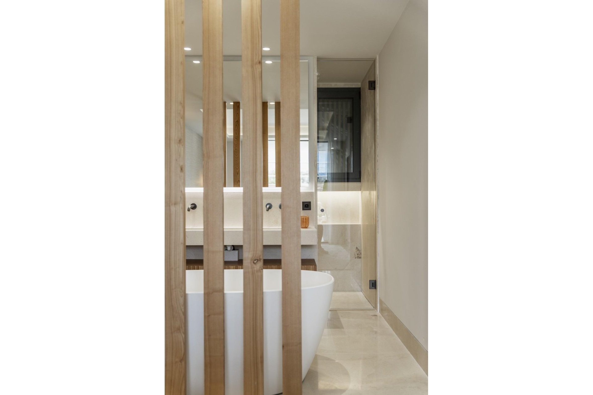 Obra nueva - Ground floor apartment -
Marbella - Nueva Andalucia