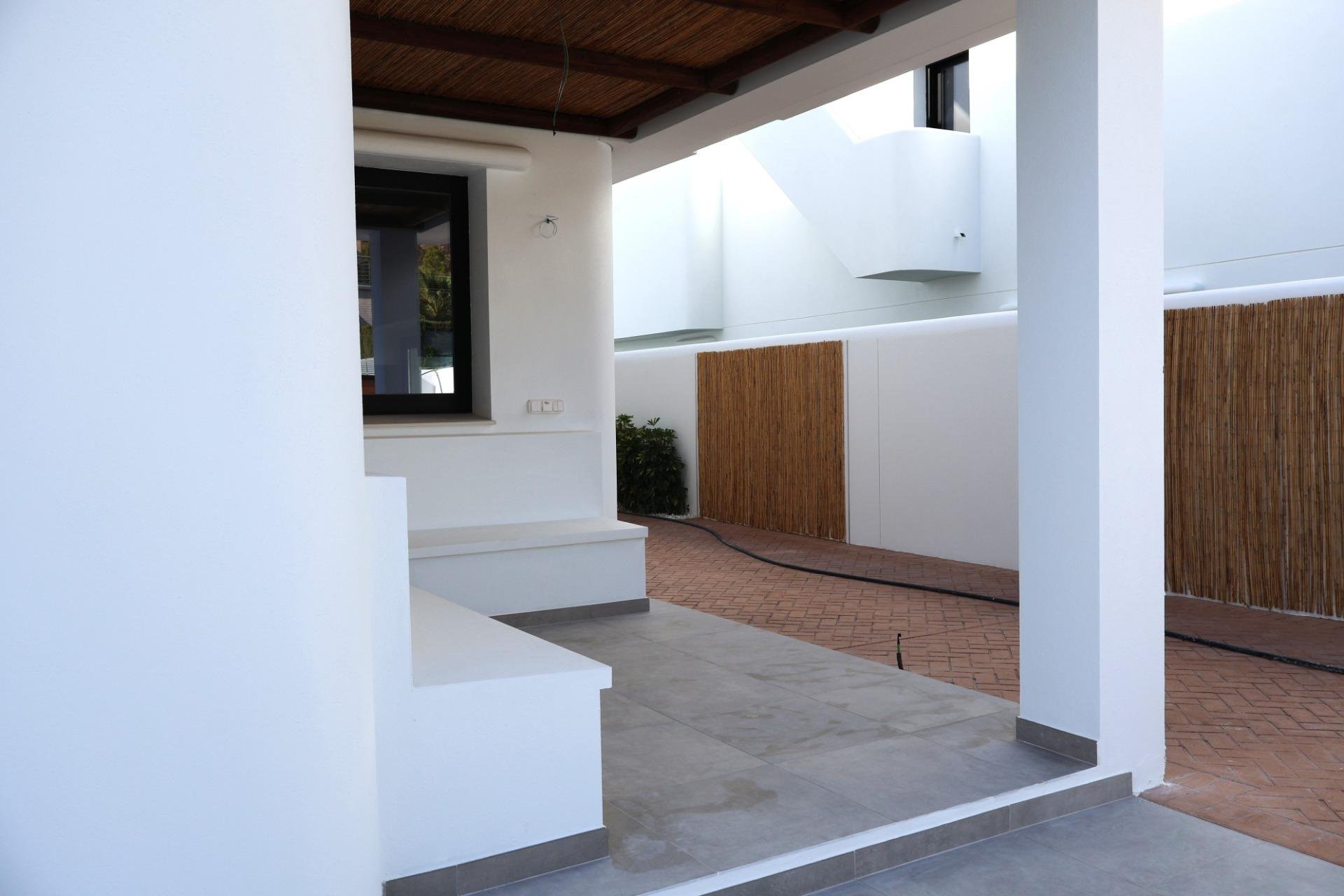 Obra nueva - Villa -
Alfas del Pí - El Albir