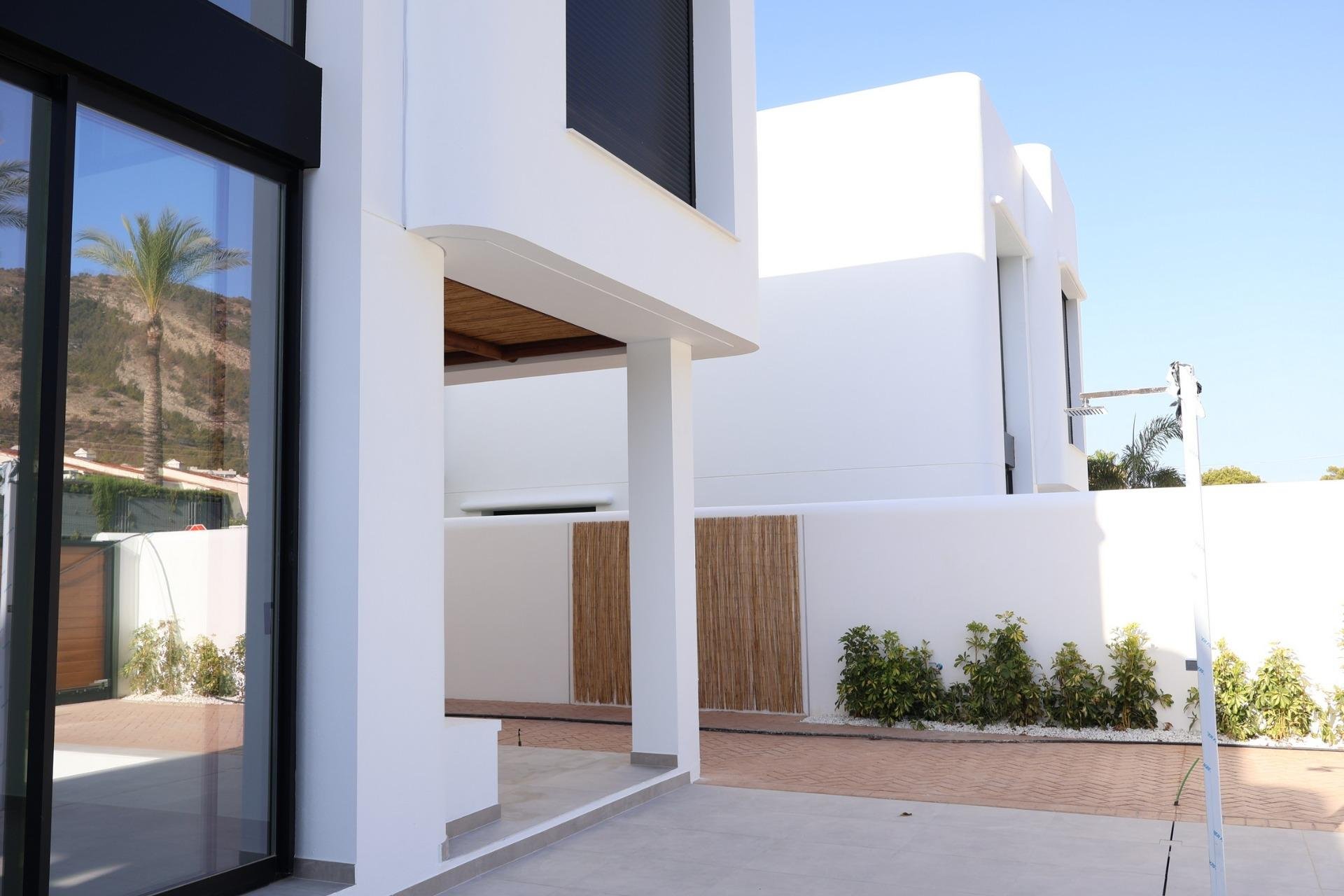 Obra nueva - Villa -
Alfas del Pí - El Albir