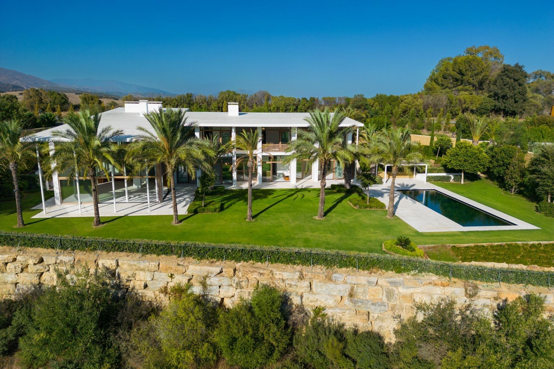 Obra nueva - Villa -
Casares - Pedregales