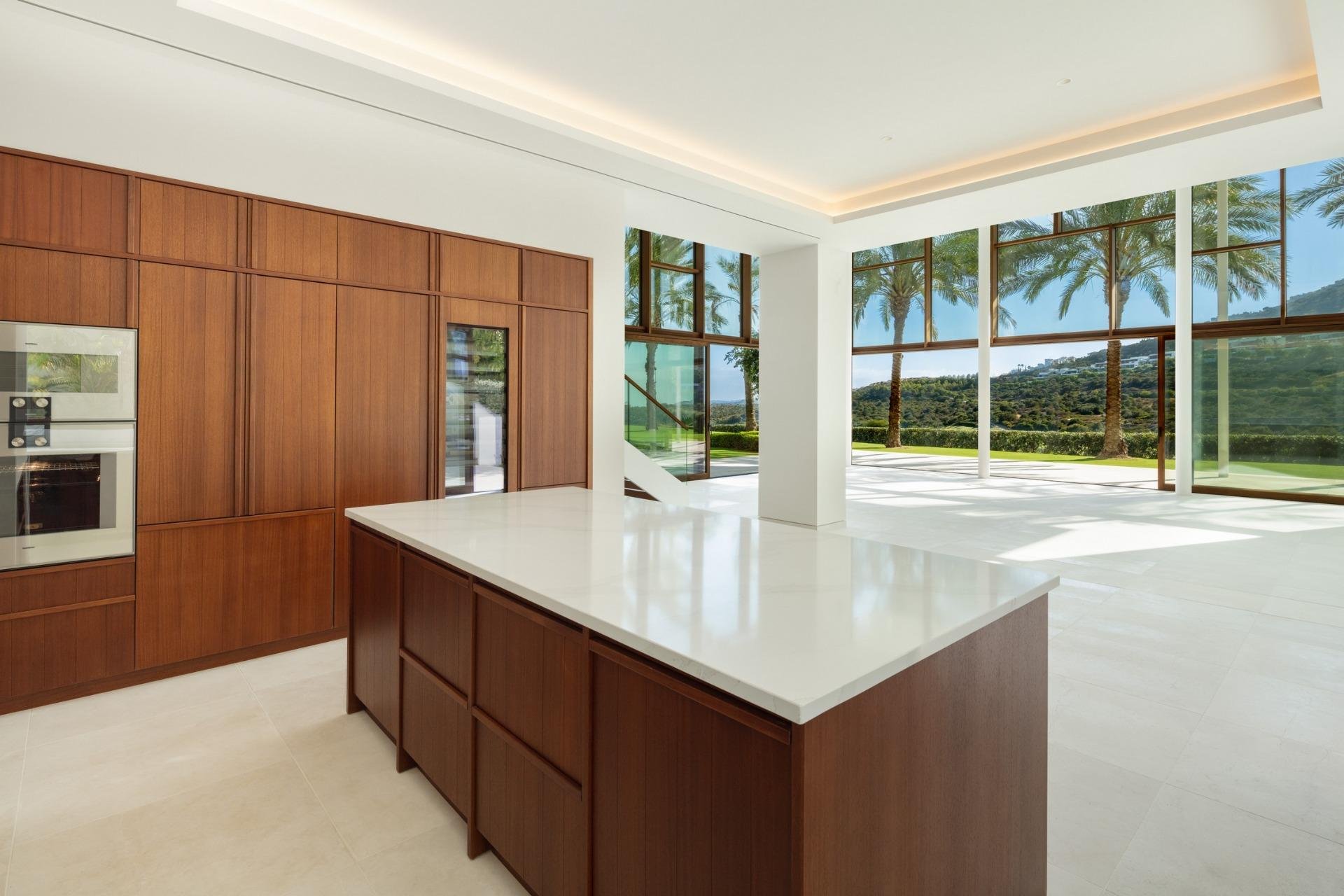 Obra nueva - Villa -
Casares - Pedregales