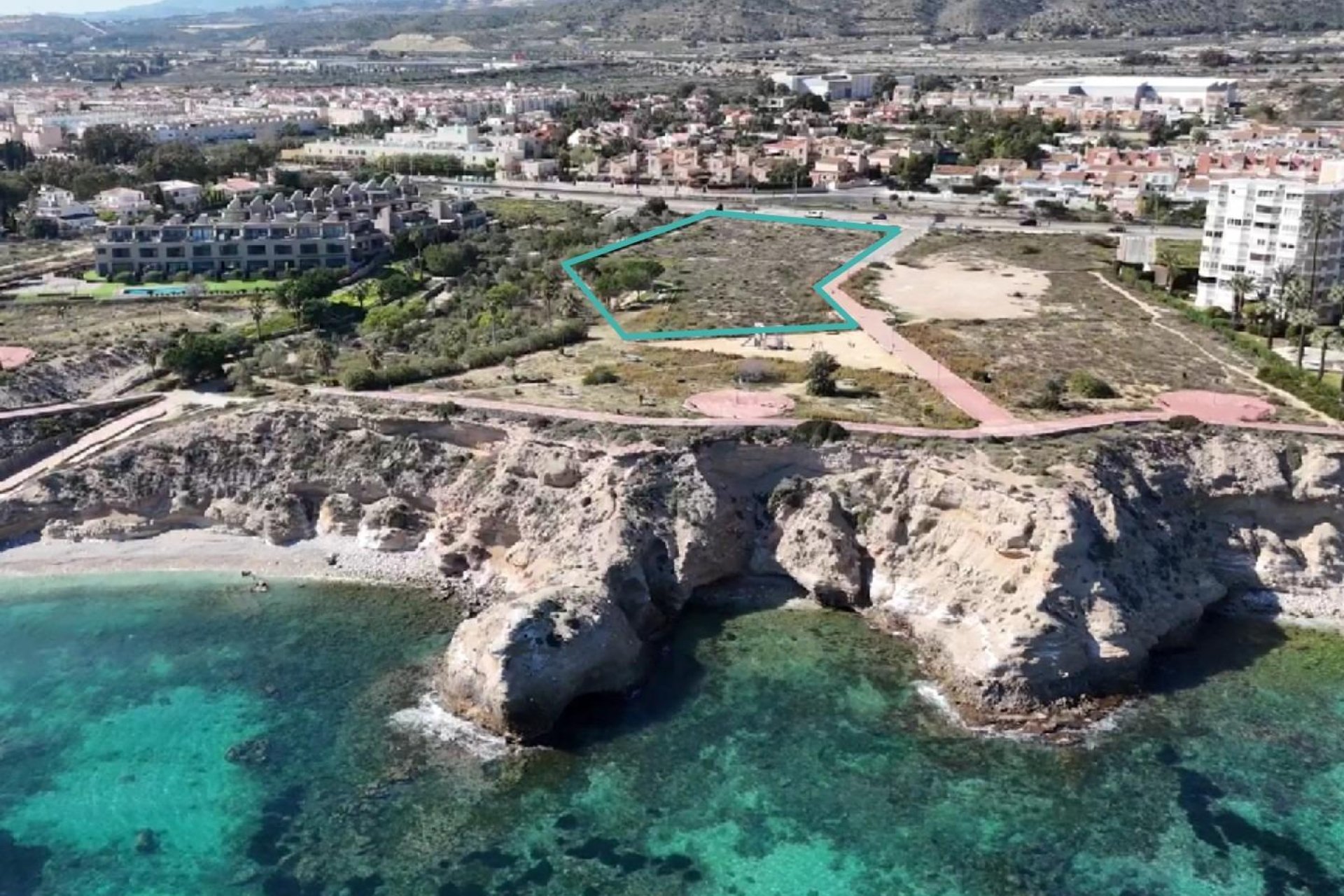 Obra nueva - Villa -
El Campello - Platja de L´Amerador