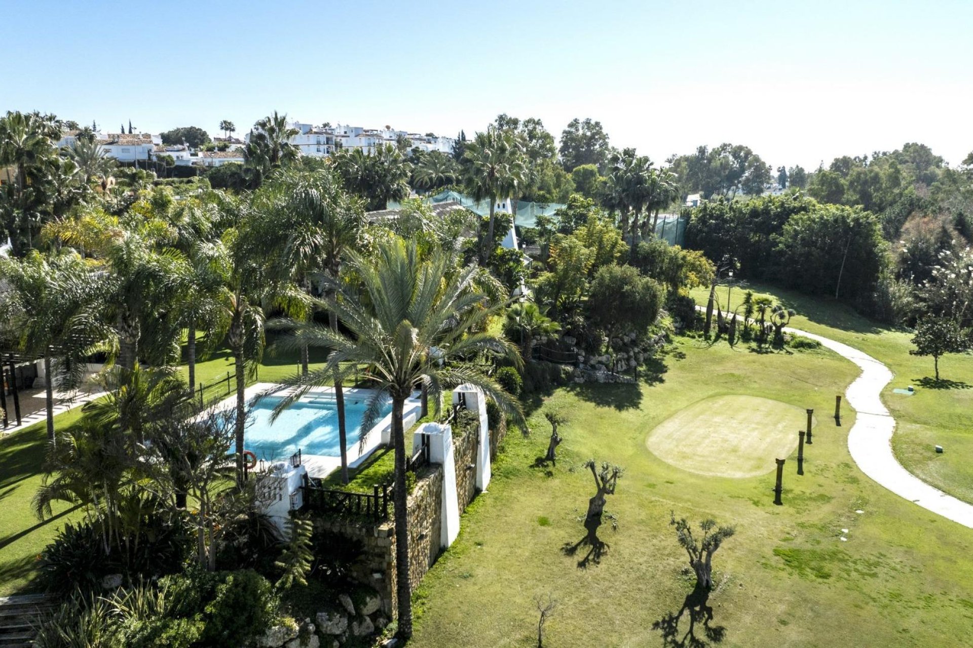 Obra nueva - Villa -
Estepona - Atalaya del Golf