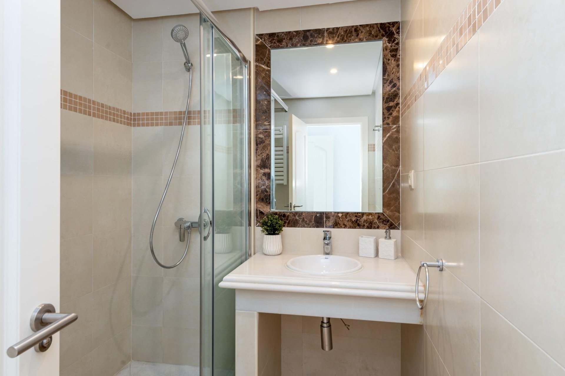 Obra nueva - Villa -
Estepona - Azata Golf Estepona Oeste