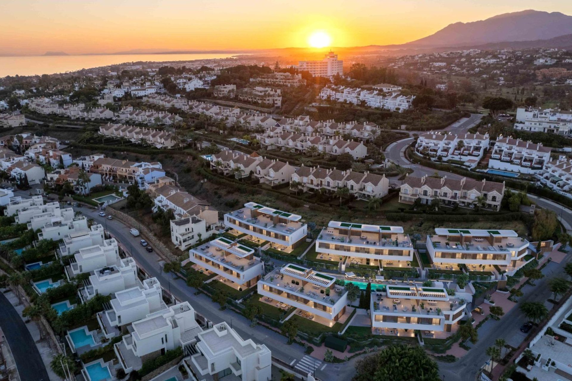 Obra nueva - Villa -
Estepona - El Paraiso Golf