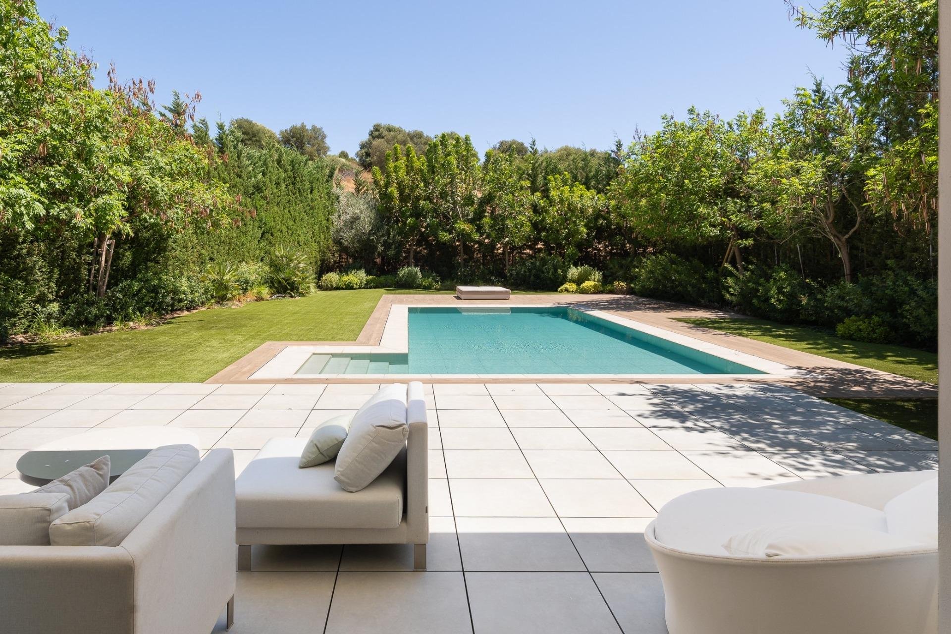 Obra nueva - Villa -
Estepona - Paraiso Alto