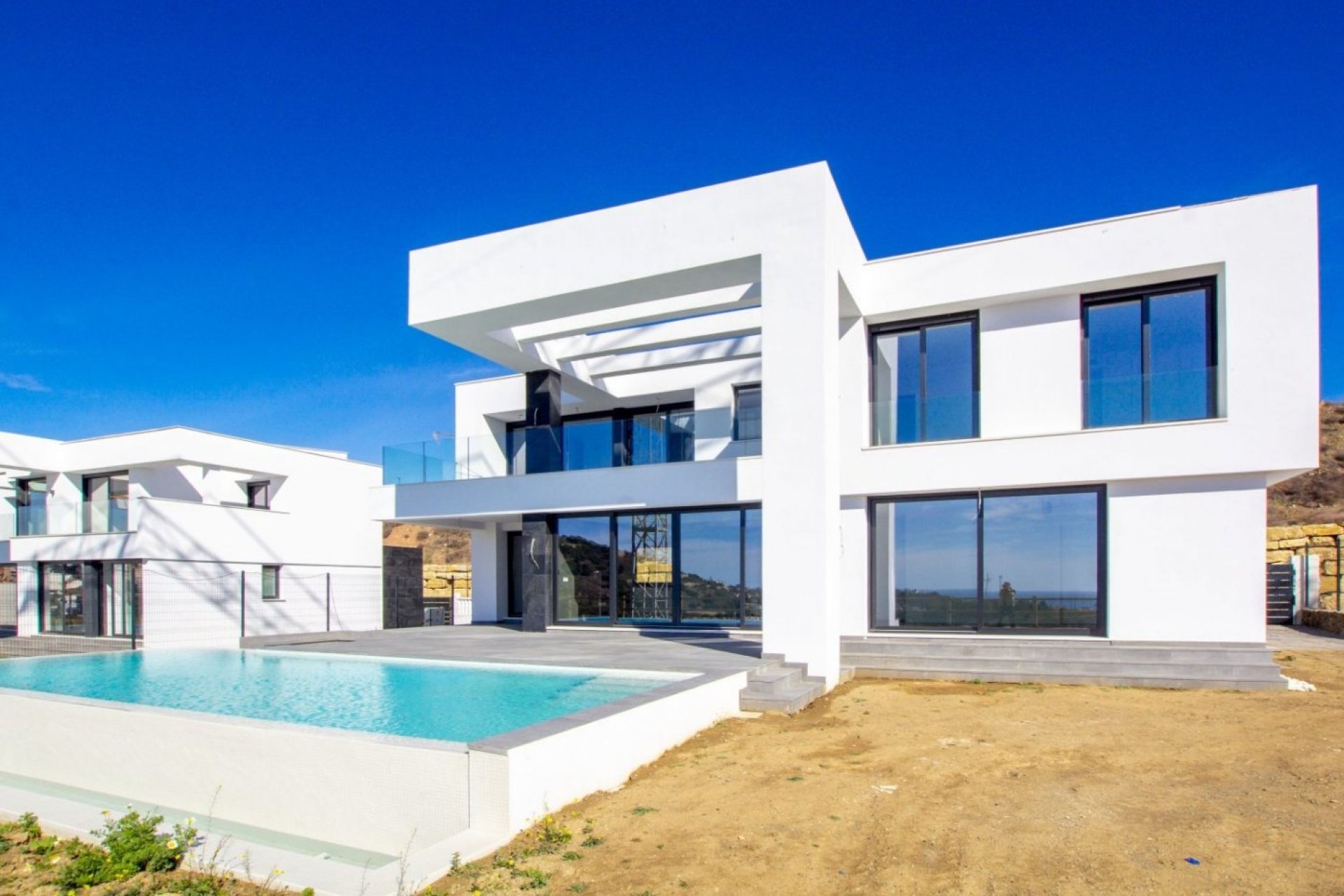 Obra nueva - Villa -
Málaga - Limonar