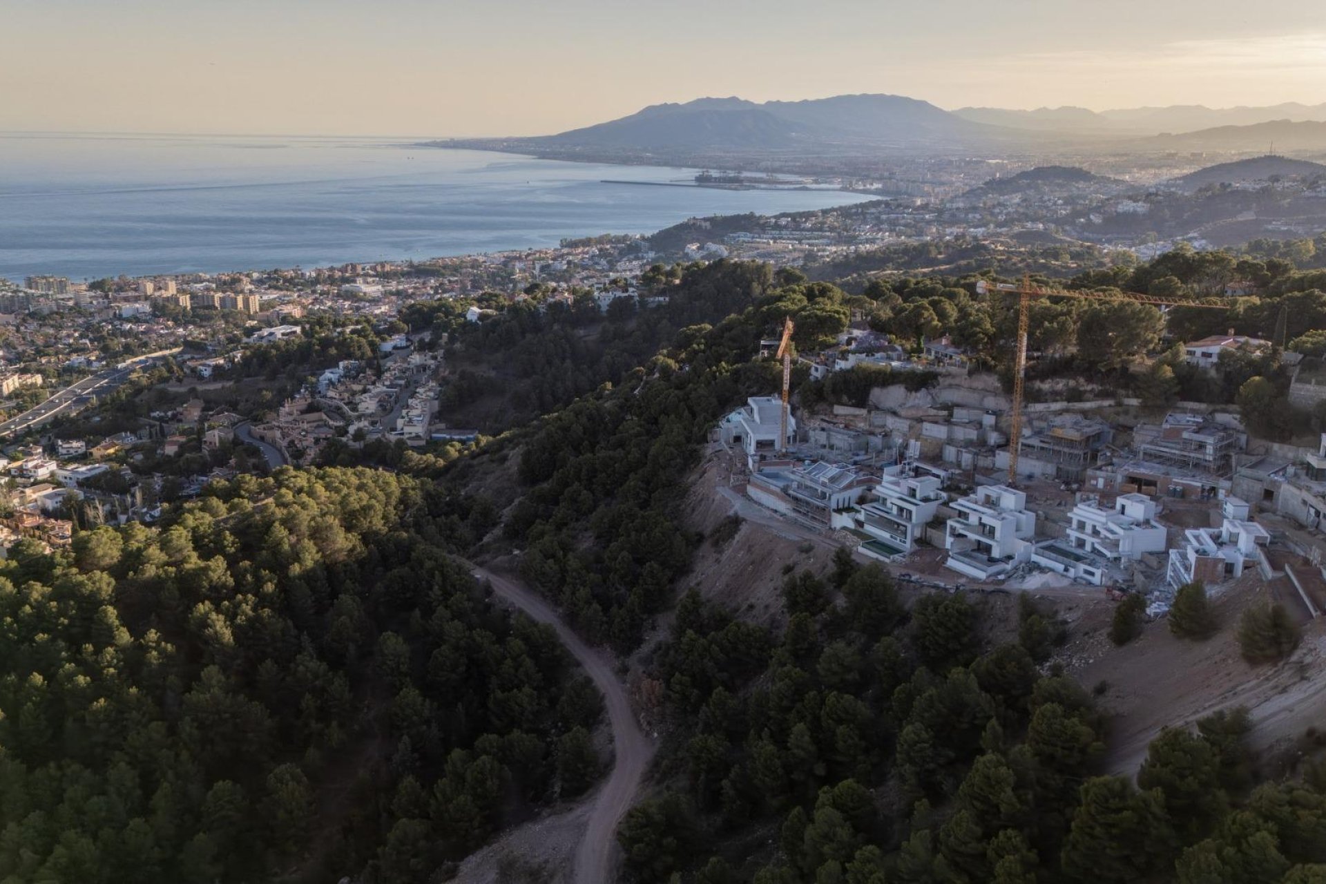 Obra nueva - Villa -
Málaga - Málaga Este