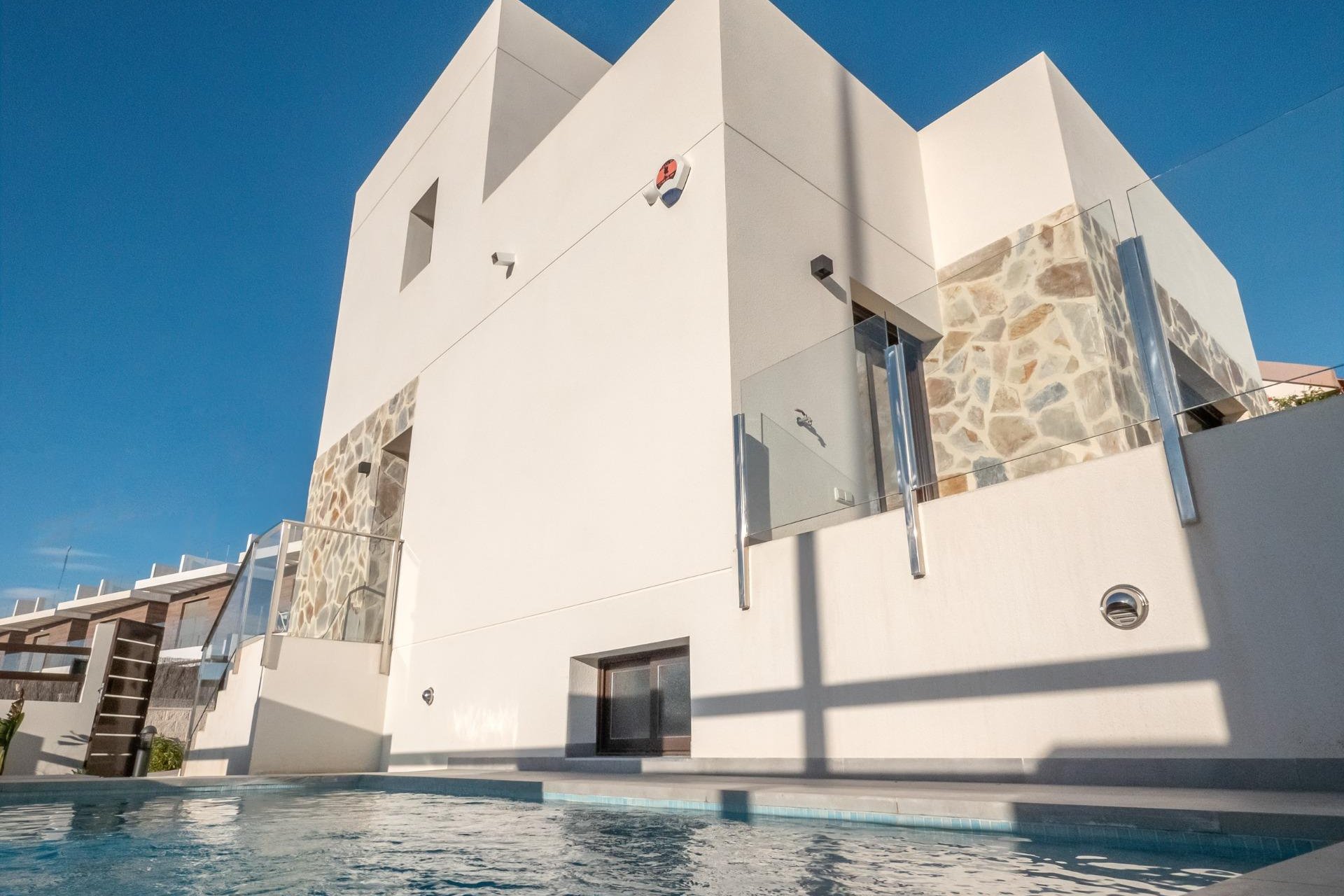 Obra nueva - Villa -
Orihuela Costa - PAU 8