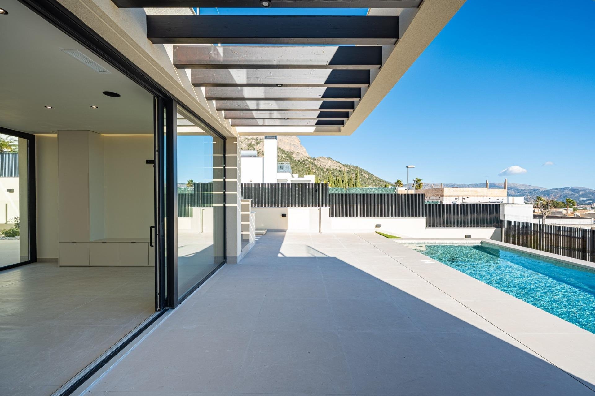 Obra nueva - Villa -
Polop - La Alberca