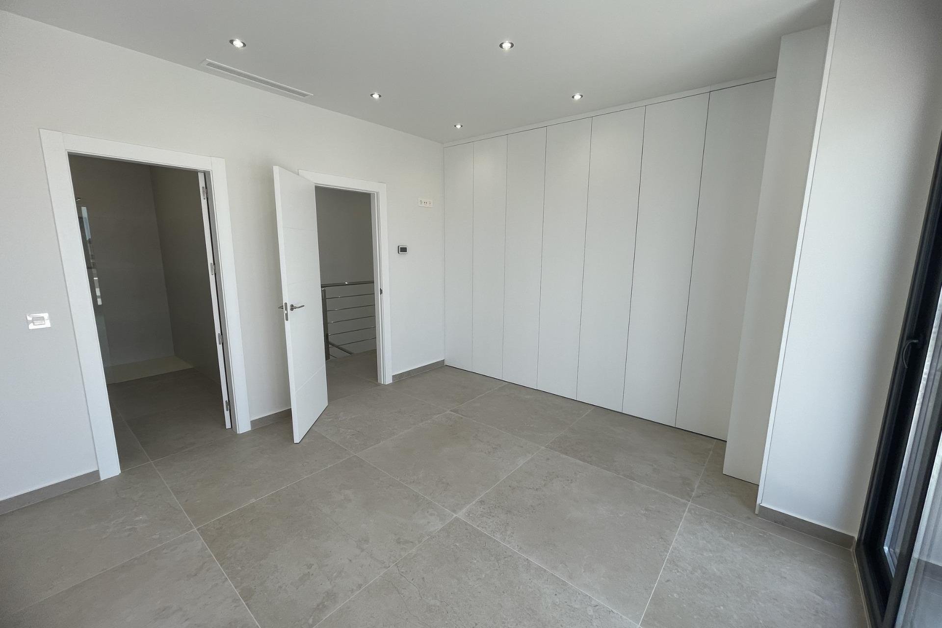 Obra nueva - Villa -
Rojales - Ciudad Quesada