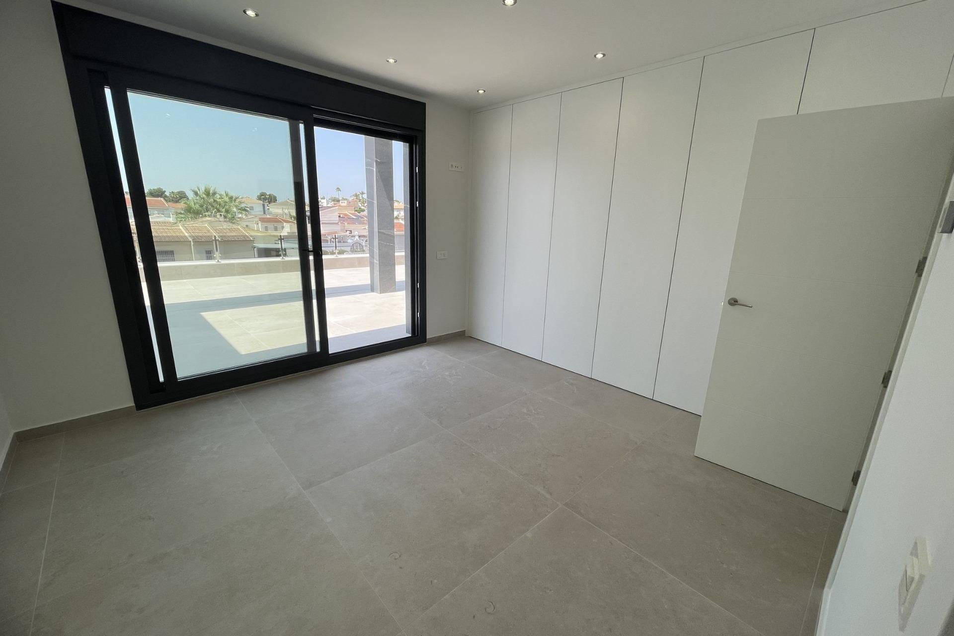Obra nueva - Villa -
Rojales - Ciudad Quesada