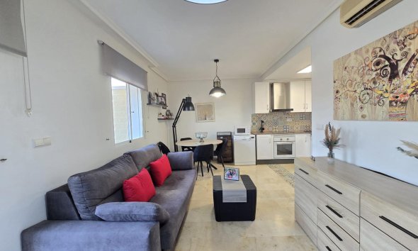 Penthouse - Resale - Torrevieja -
                Centro